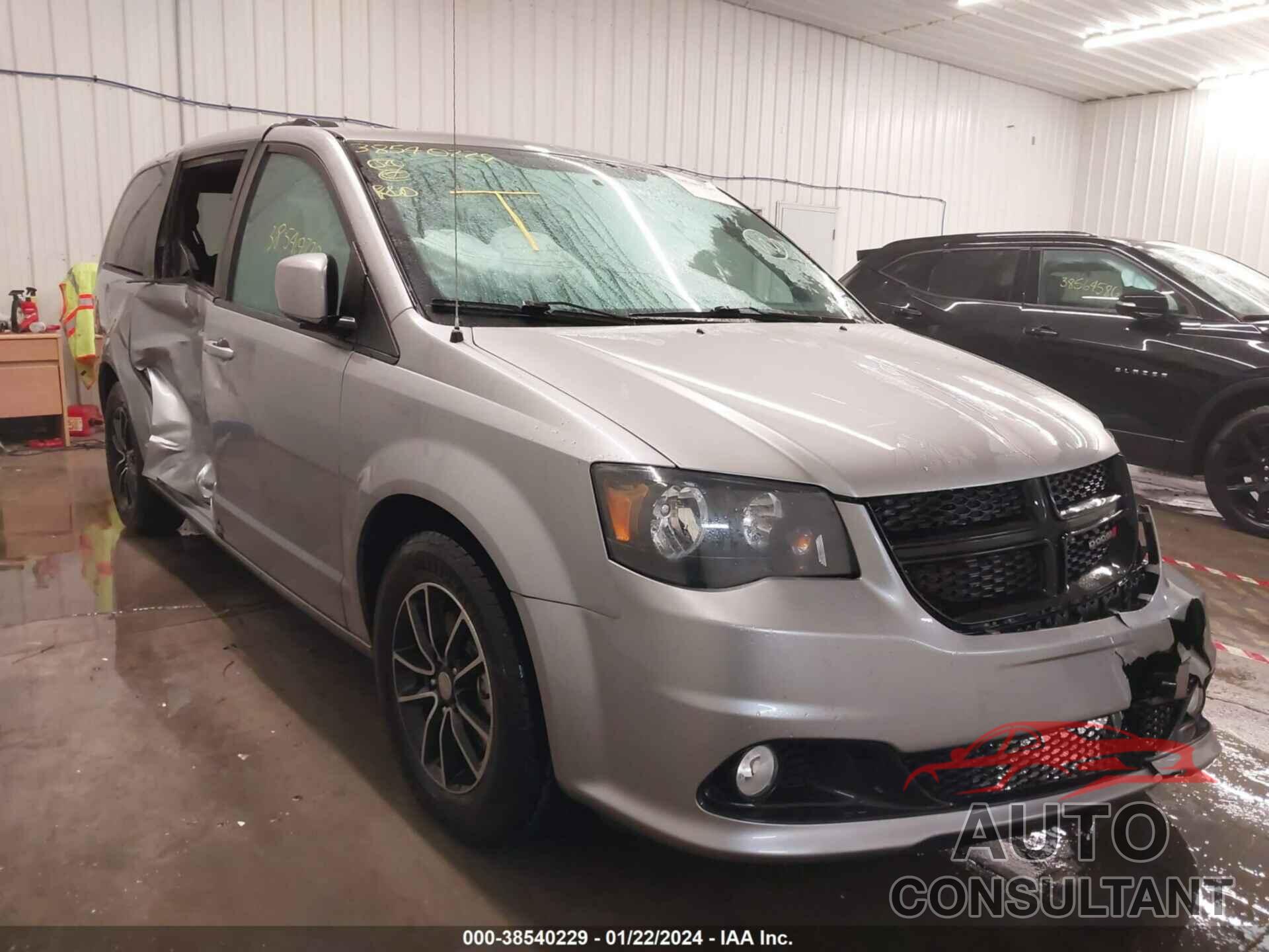 DODGE GRAND CARAVAN 2018 - 2C4RDGCG5JR155888