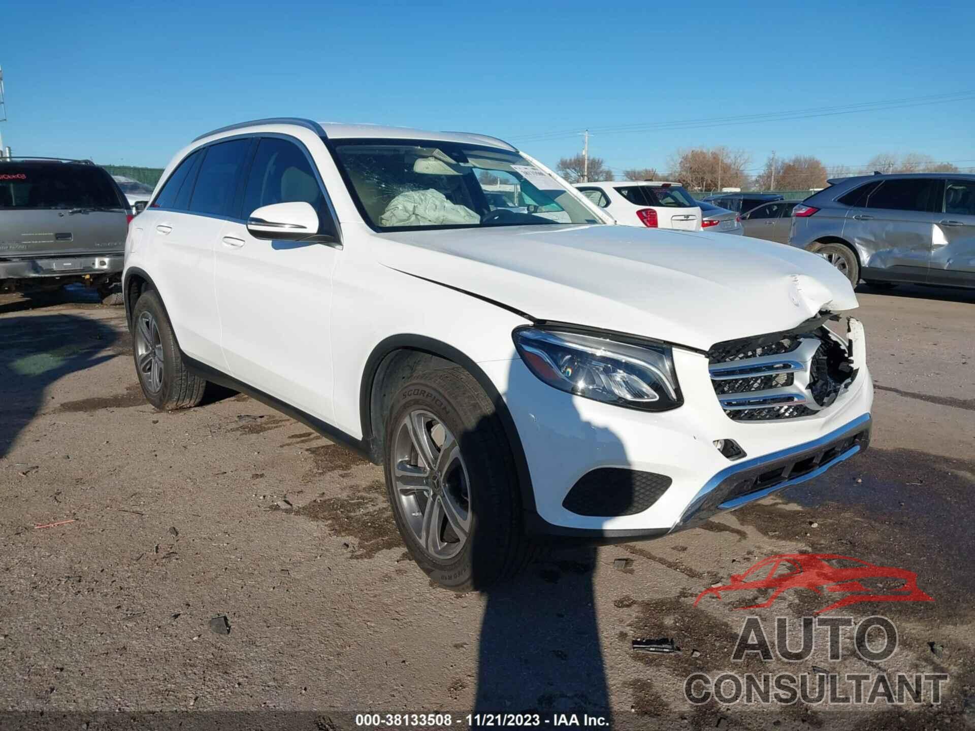 MERCEDES-BENZ GLC 300 2019 - WDC0G4JB9KV171929