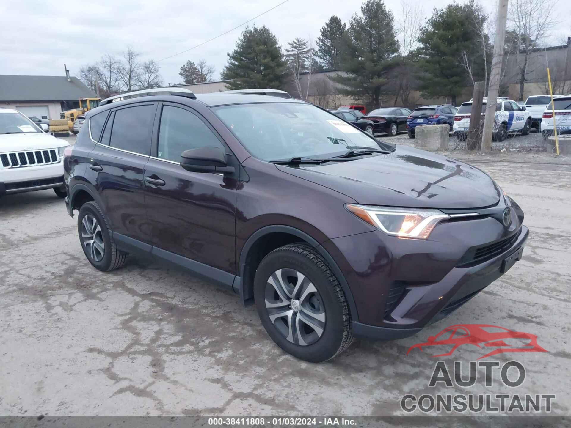 TOYOTA RAV4 2018 - 2T3BFREV9JW830568