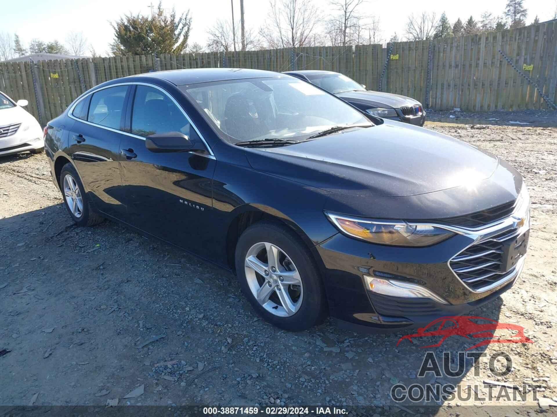 CHEVROLET MALIBU 2019 - 1G1ZB5ST4KF205433
