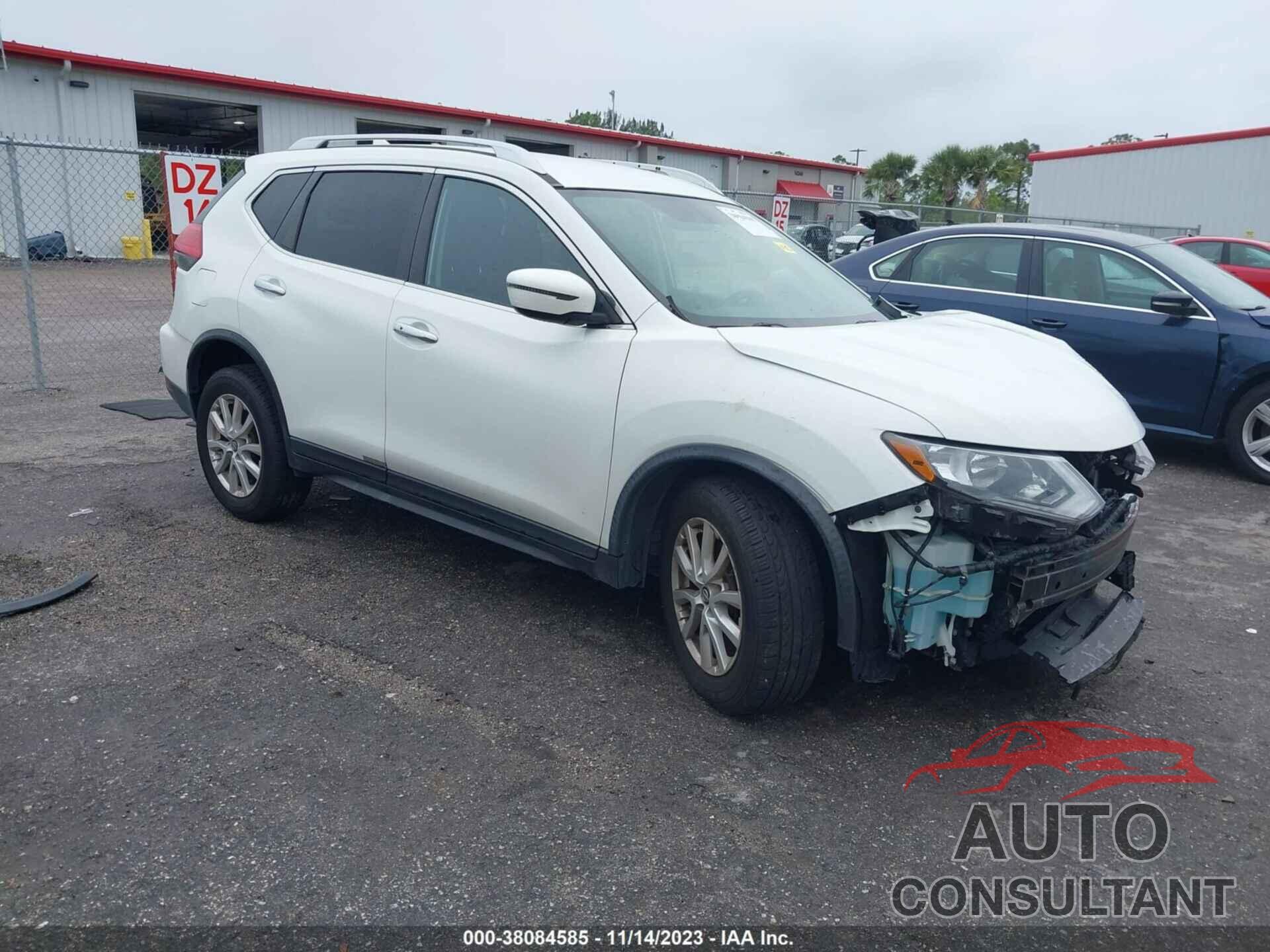 NISSAN ROGUE 2017 - KNMAT2MT1HP501803