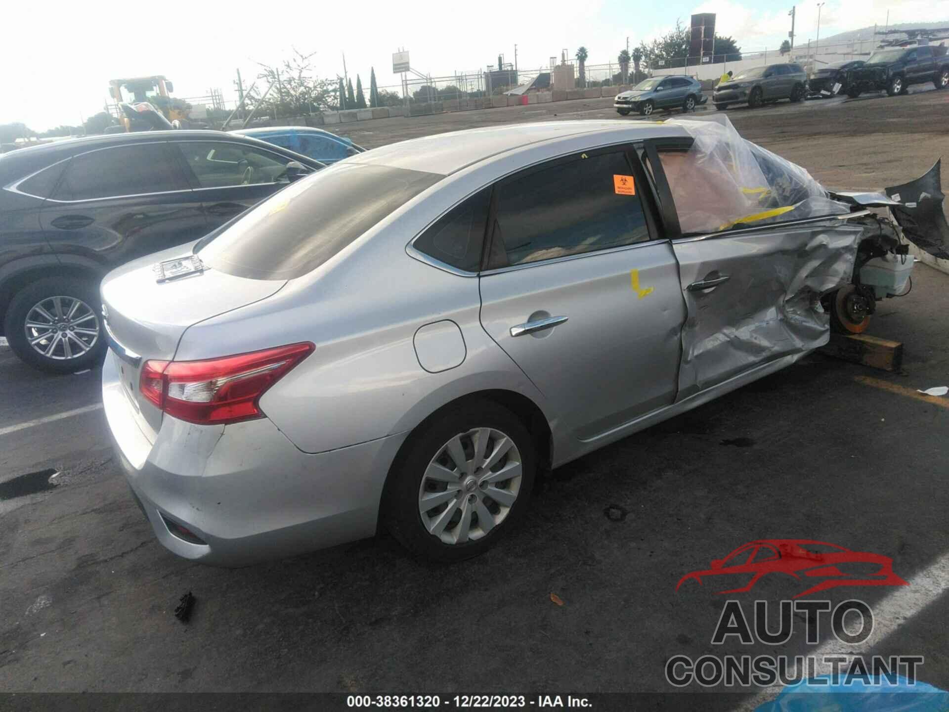 NISSAN SENTRA 2018 - 3N1AB7AP8JY252639