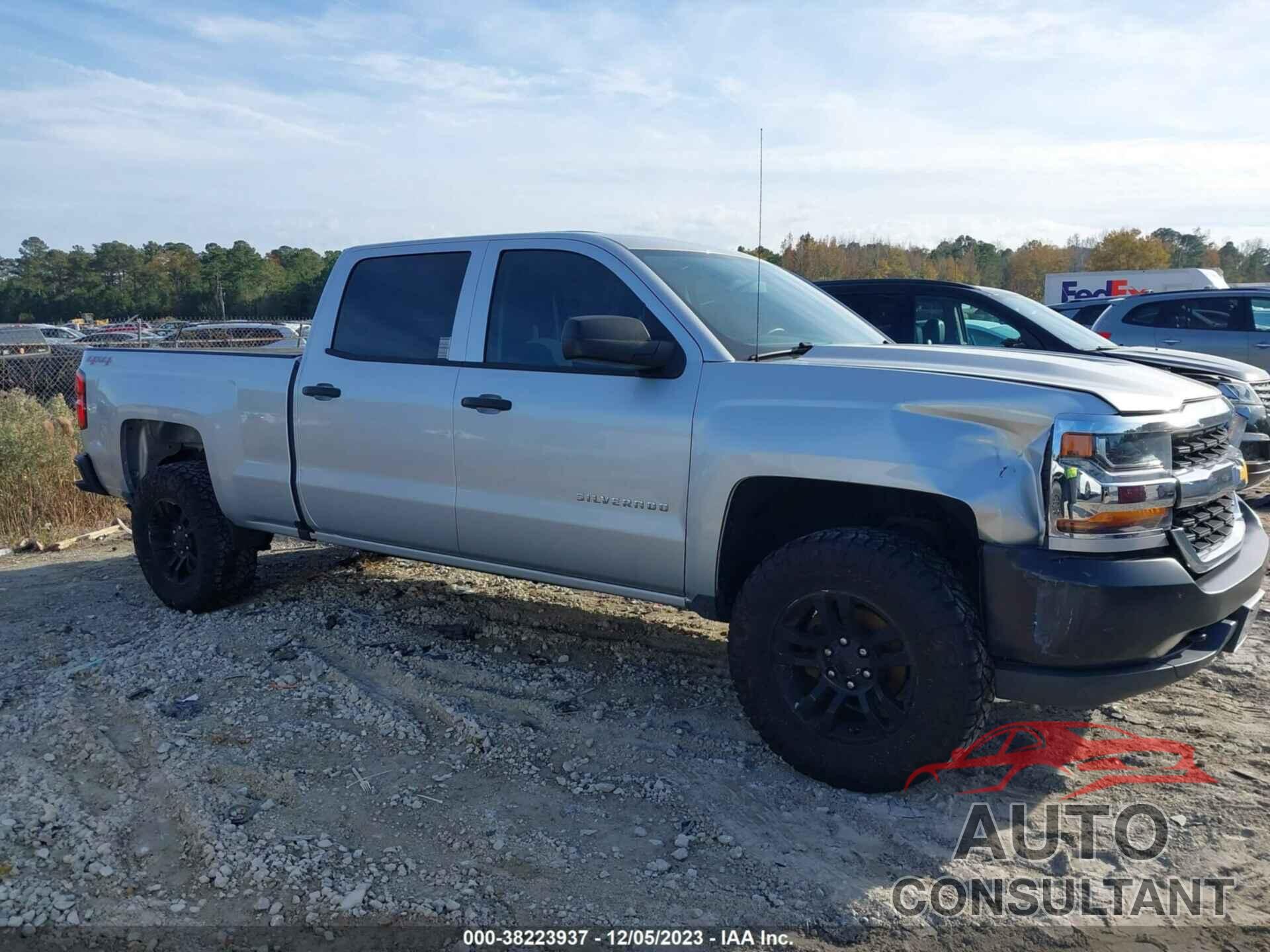 CHEVROLET SILVERADO 1500 2017 - 1GCUKNEC9HF179868