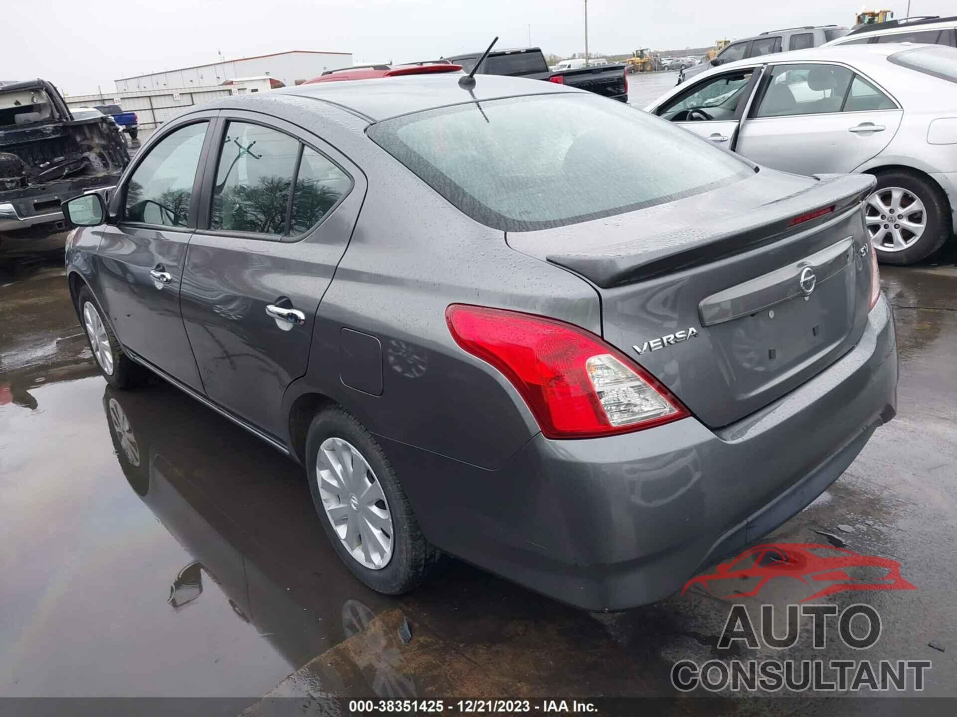 NISSAN VERSA 2019 - 3N1CN7AP6KL847102