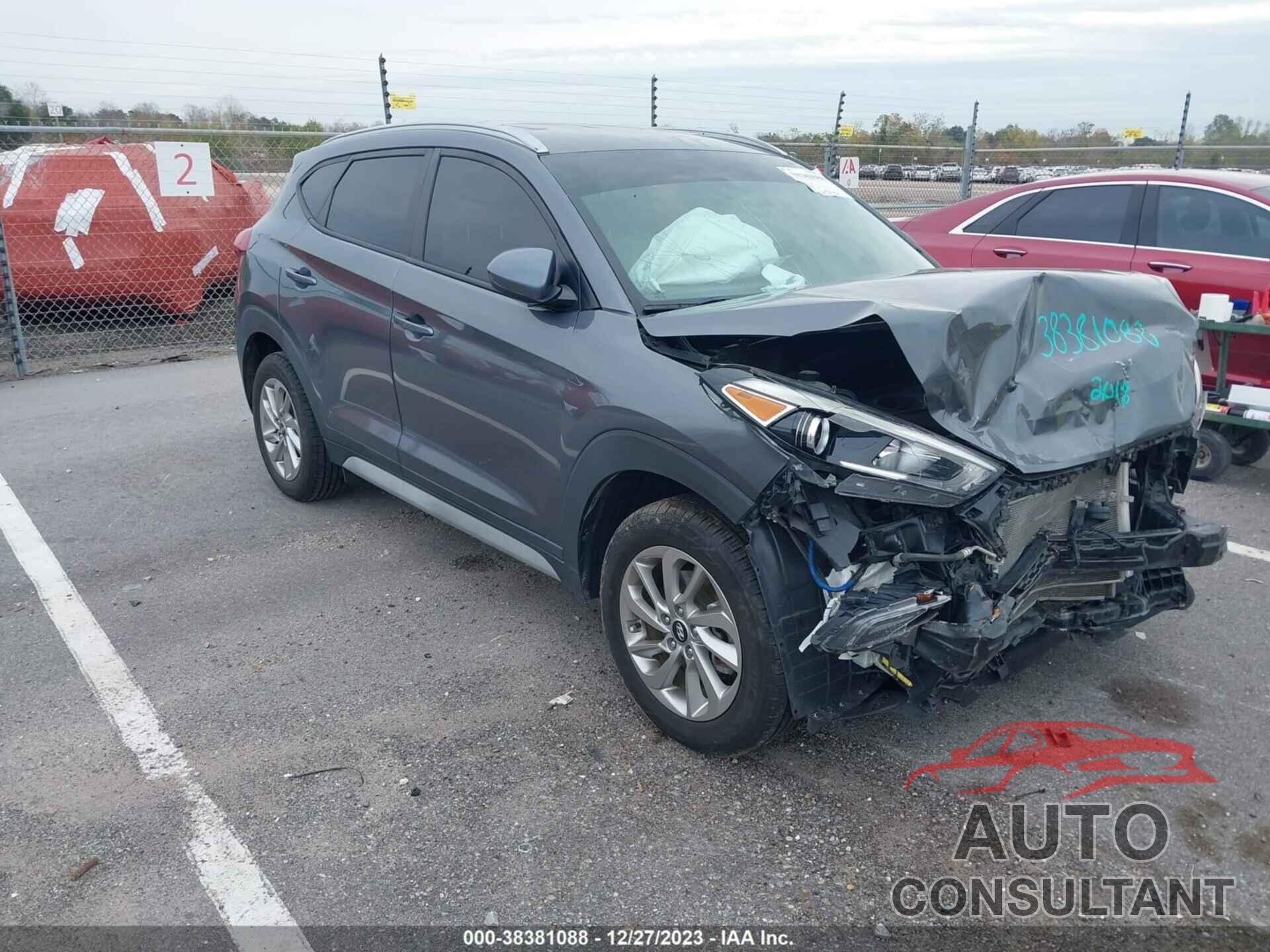 HYUNDAI TUCSON 2018 - KM8J3CA48JU675275