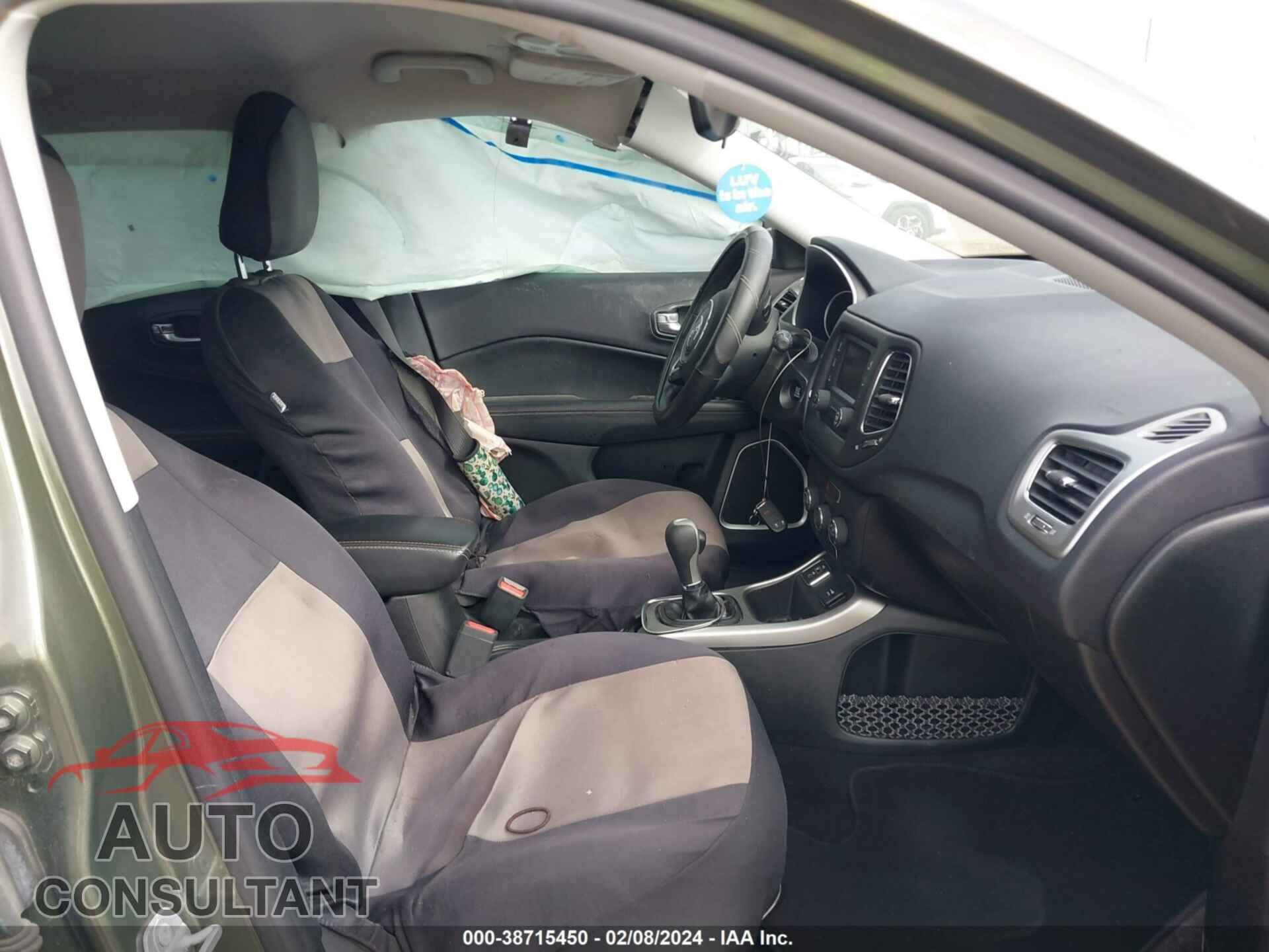 JEEP COMPASS 2017 - 3C4NJCAB0HT690657