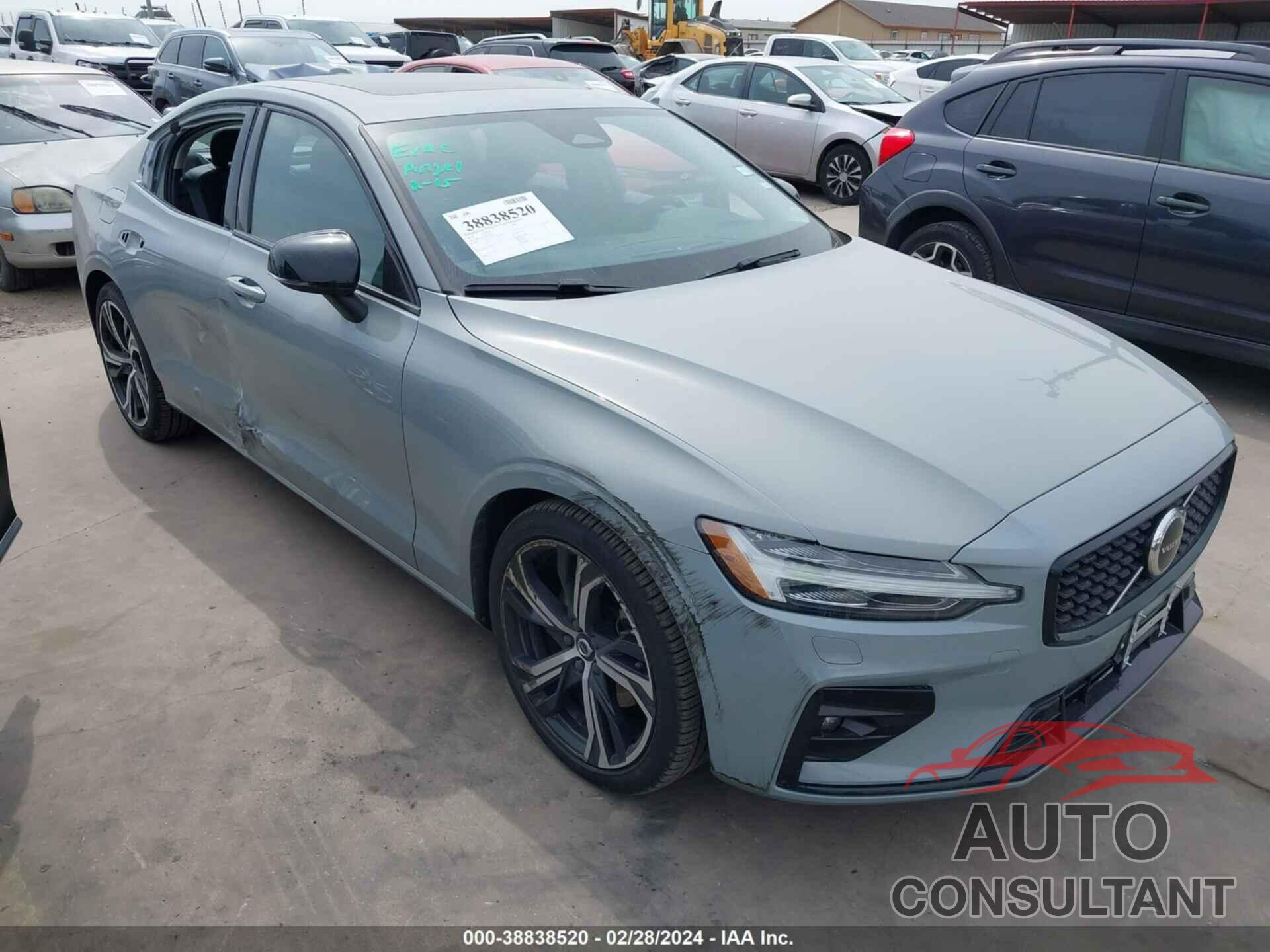 VOLVO S60 2024 - 7JRL12FK3RG303441