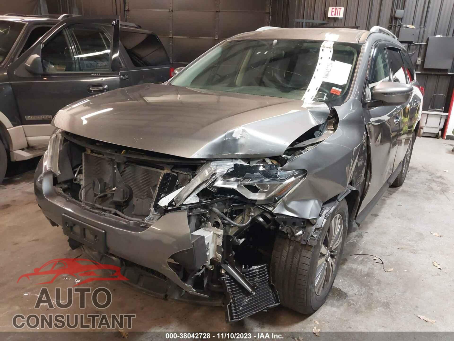 NISSAN PATHFINDER 2019 - 5N1DR2MM4KC643500