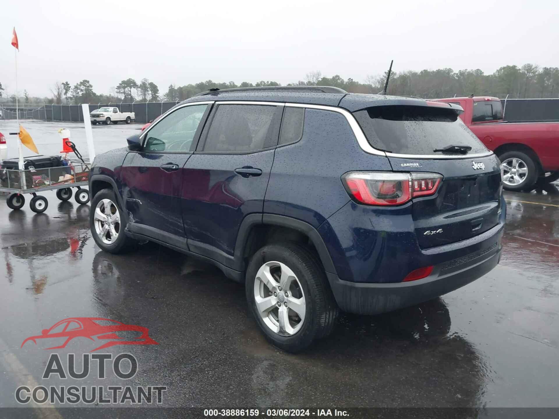 JEEP COMPASS 2018 - 3C4NJDBB7JT479109