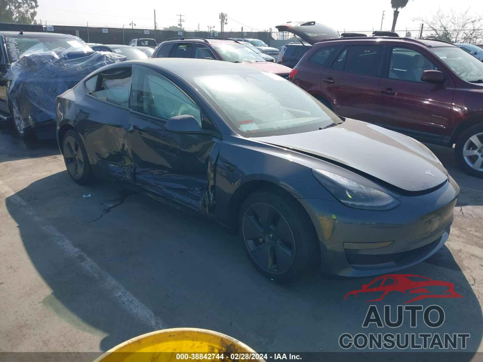 TESLA MODEL 3 2023 - 5YJ3E1EA6PF582137