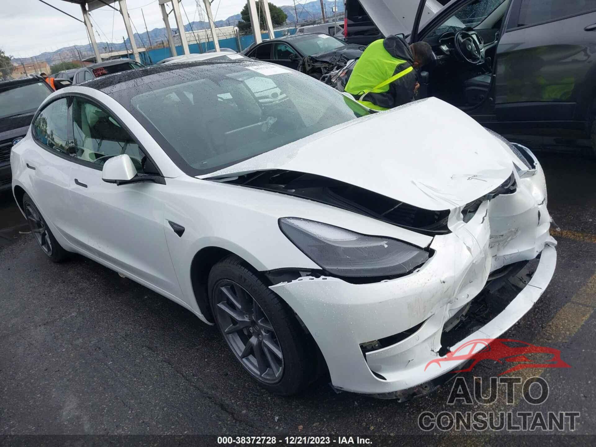 TESLA MODEL 3 2022 - 5YJ3E1EA1NF376558