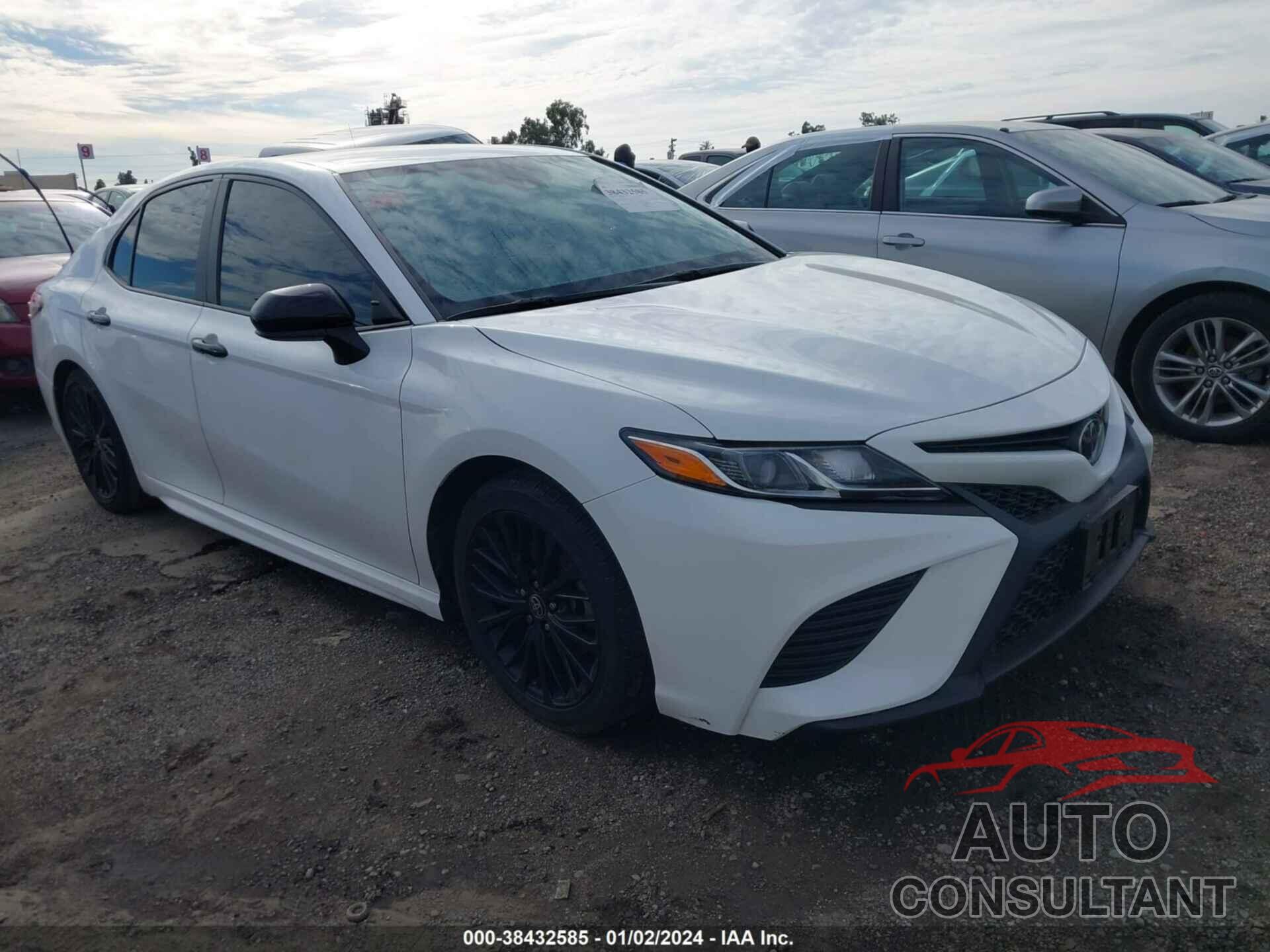 TOYOTA CAMRY 2020 - 4T1G11AKXLU383410