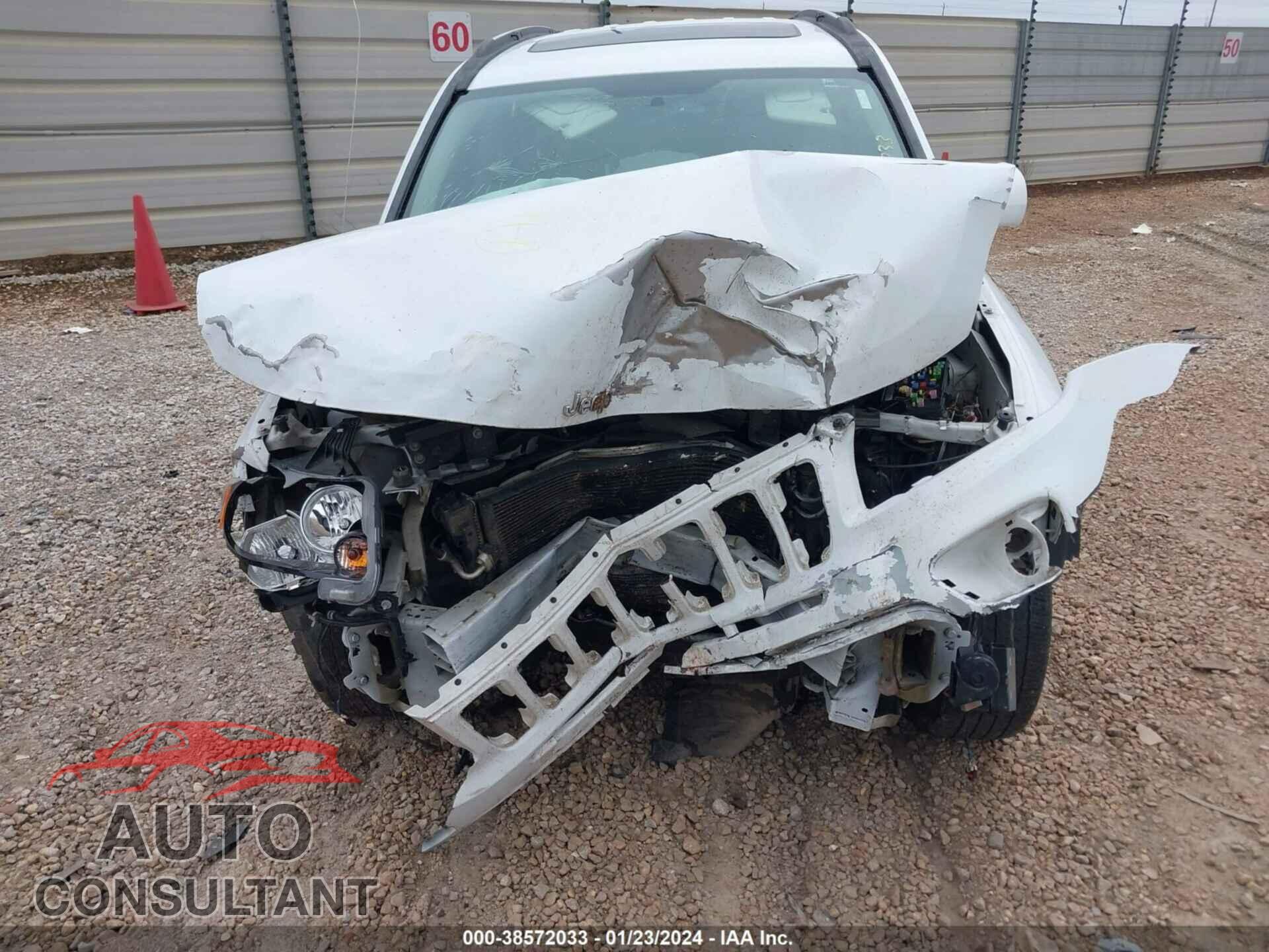 JEEP COMPASS 2016 - 1C4NJCEA0GD785306