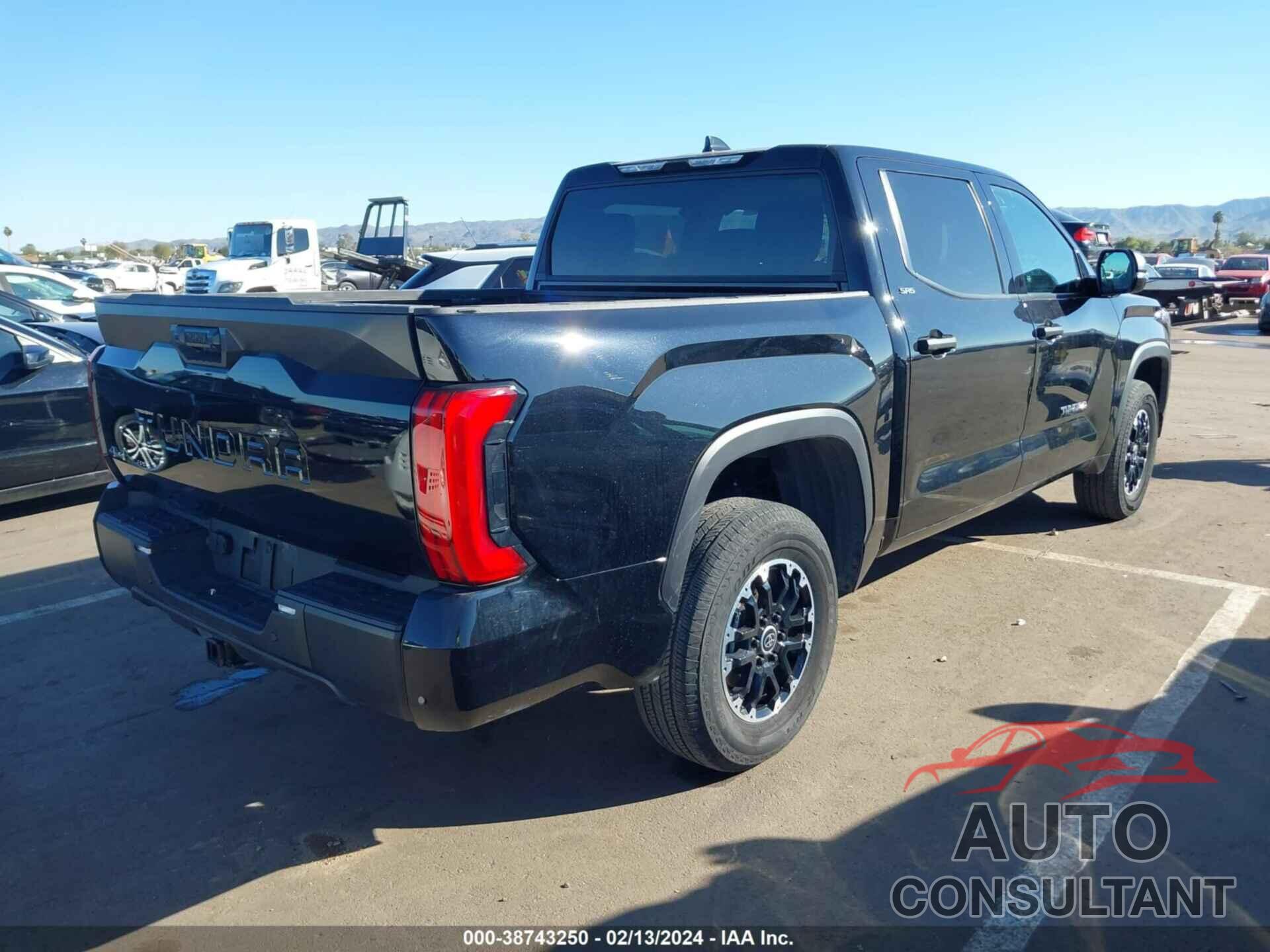 TOYOTA TUNDRA 2022 - 5TFLA5DB4NX049610