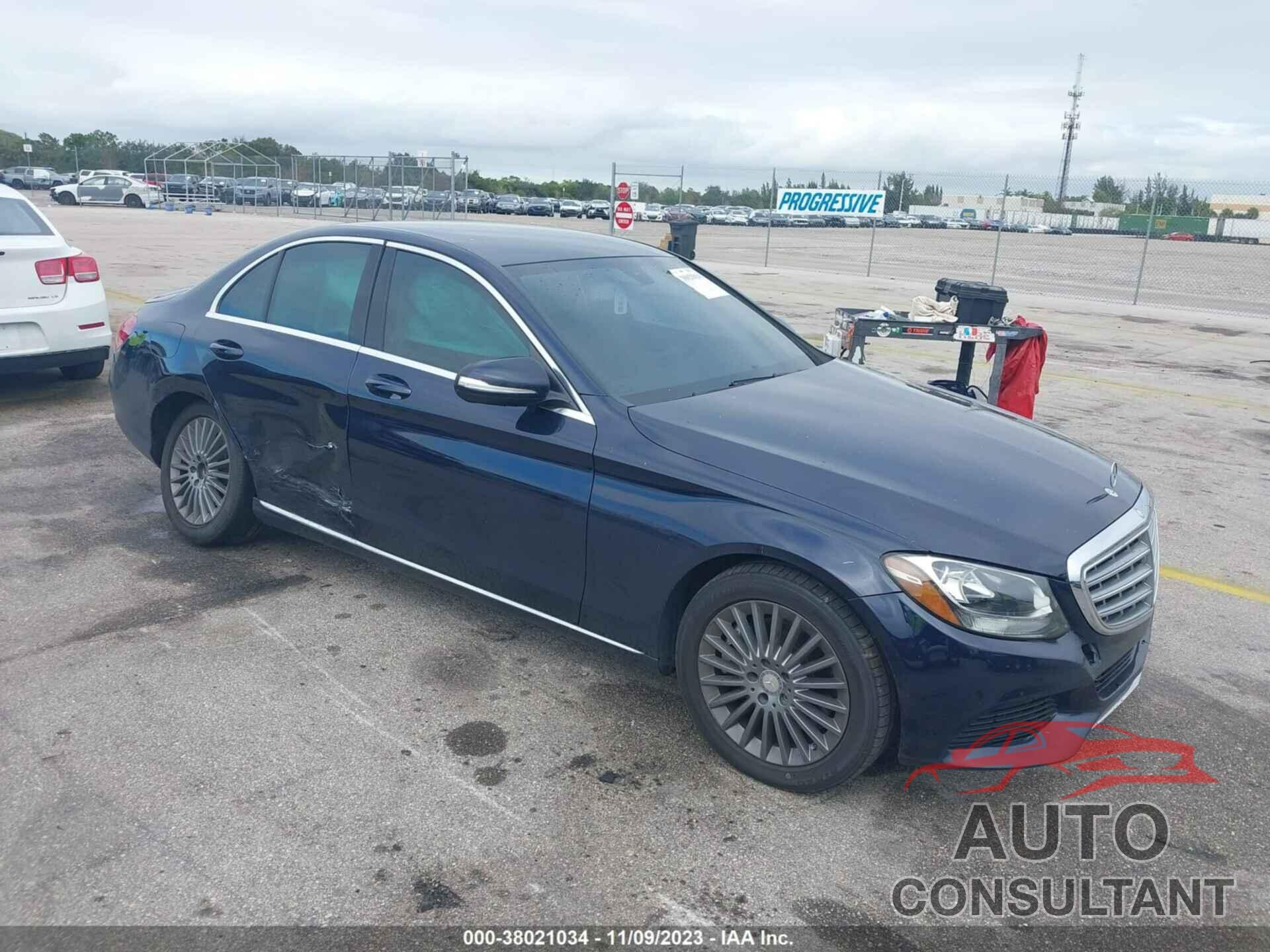 MERCEDES-BENZ C-CLASS 2015 - 55SWF4KB4FU030612