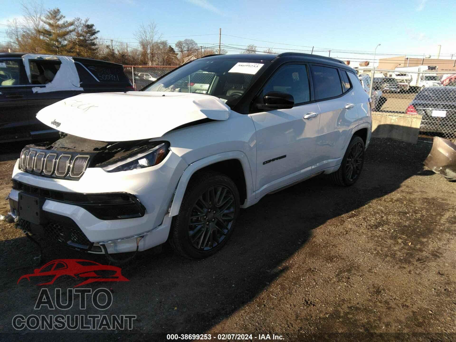 JEEP COMPASS 2022 - 3C4NJDCB5NT235804