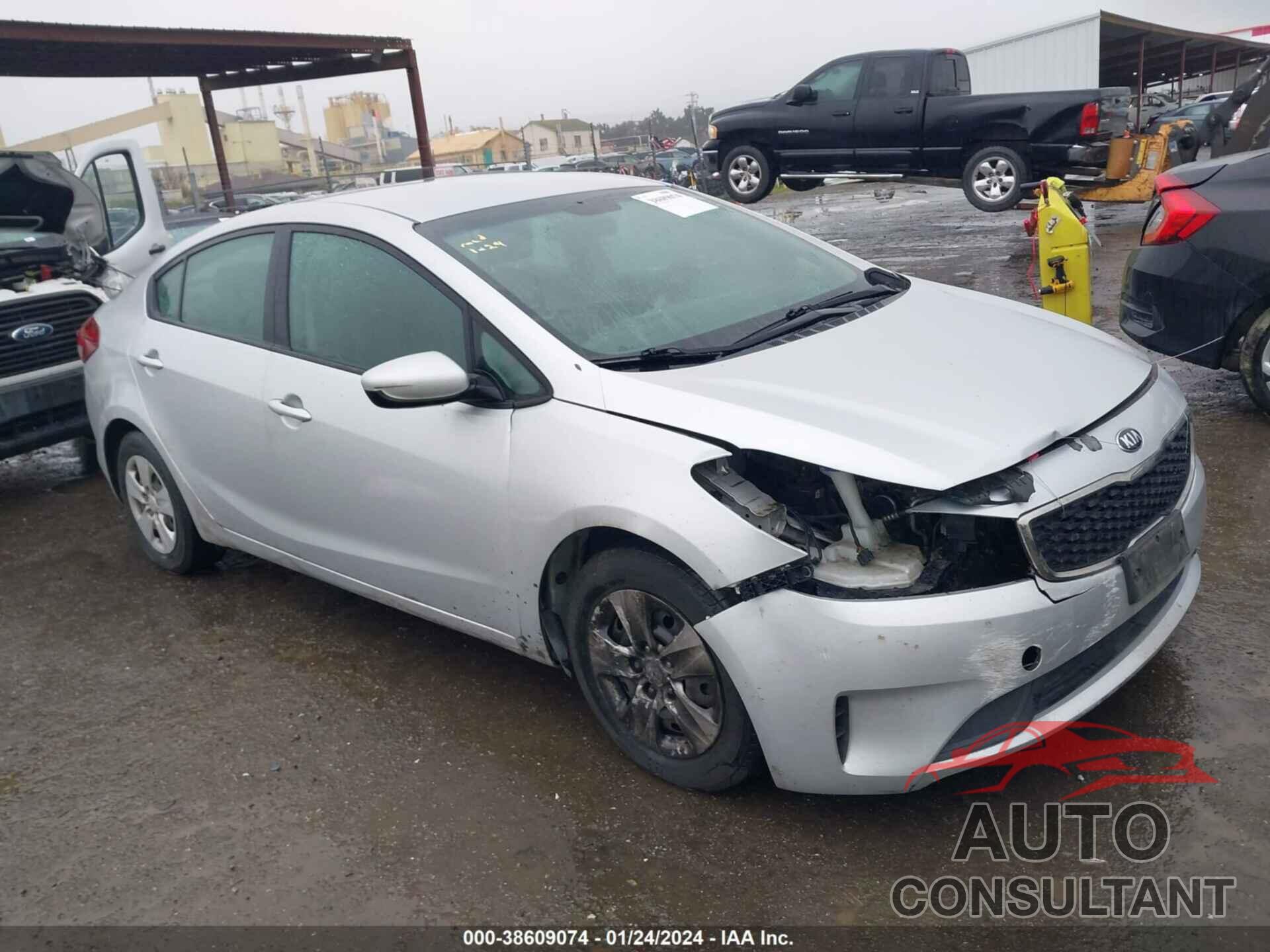 KIA FORTE 2017 - 3KPFK4A74HE047669