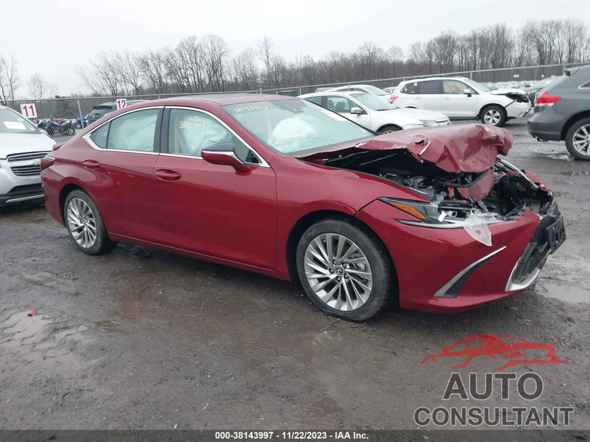 LEXUS ES 300H 2023 - 58AEA1C13PU030842