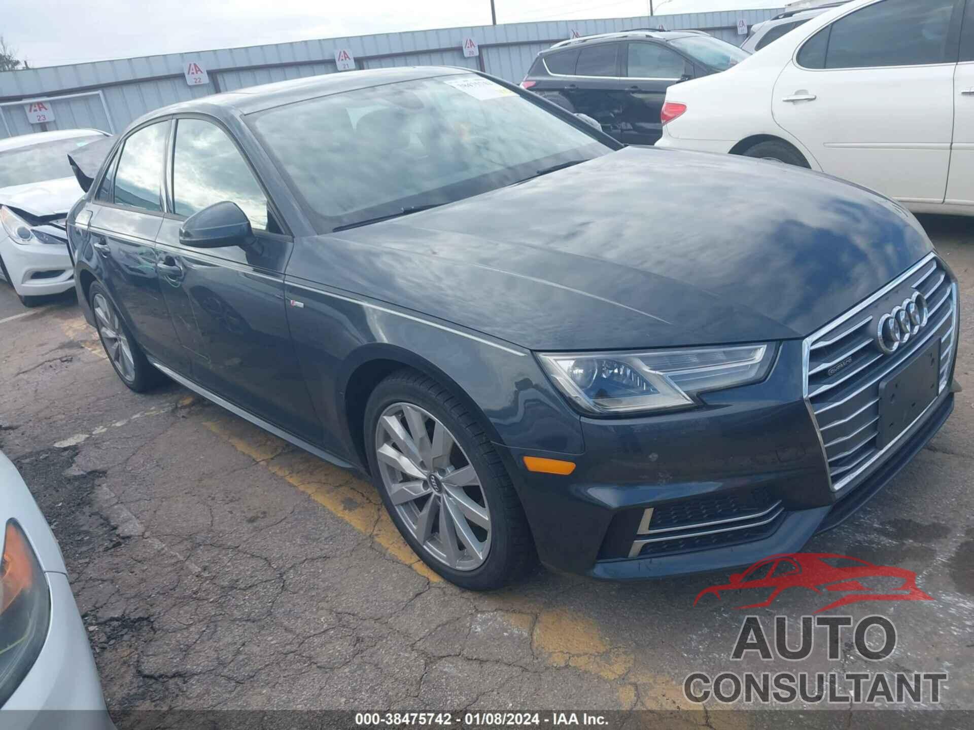 AUDI A4 2018 - WAUDNAF49JA054604