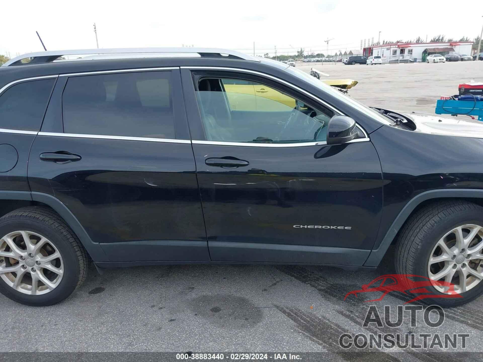 JEEP CHEROKEE 2018 - 1C4PJLCB8JD518278