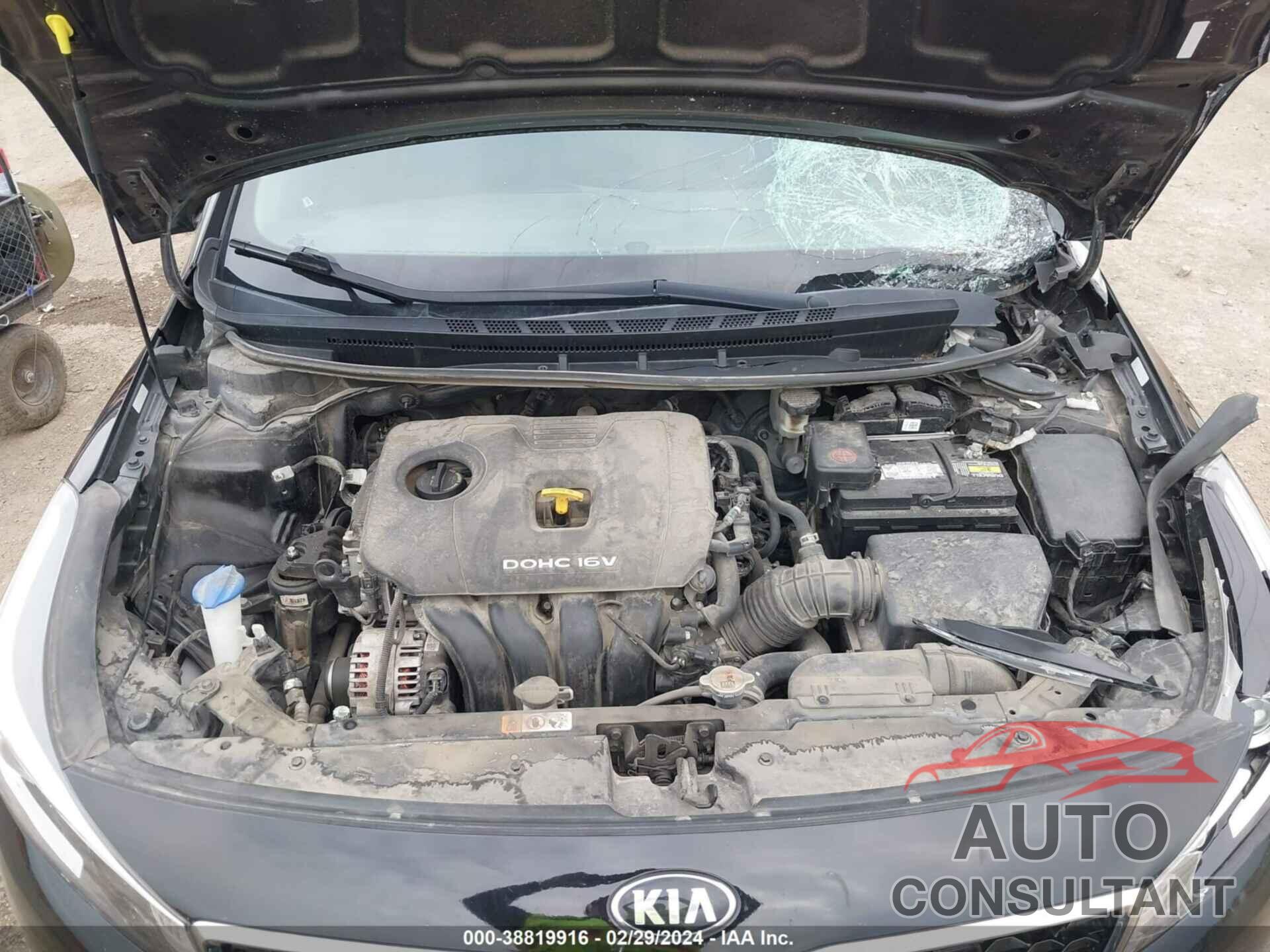 KIA FORTE 2018 - 3KPFL4A77JE204050