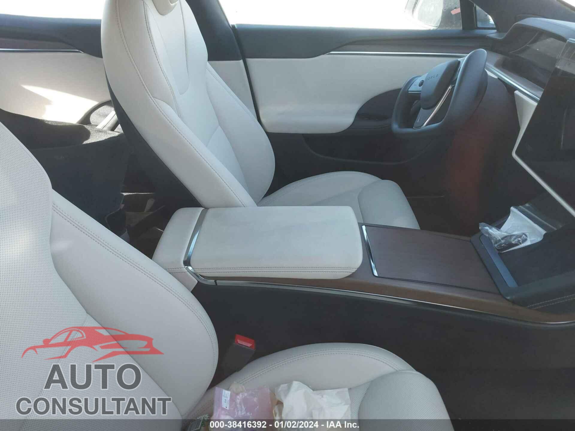 TESLA MODEL S 2021 - 5YJSA1E56MF428338
