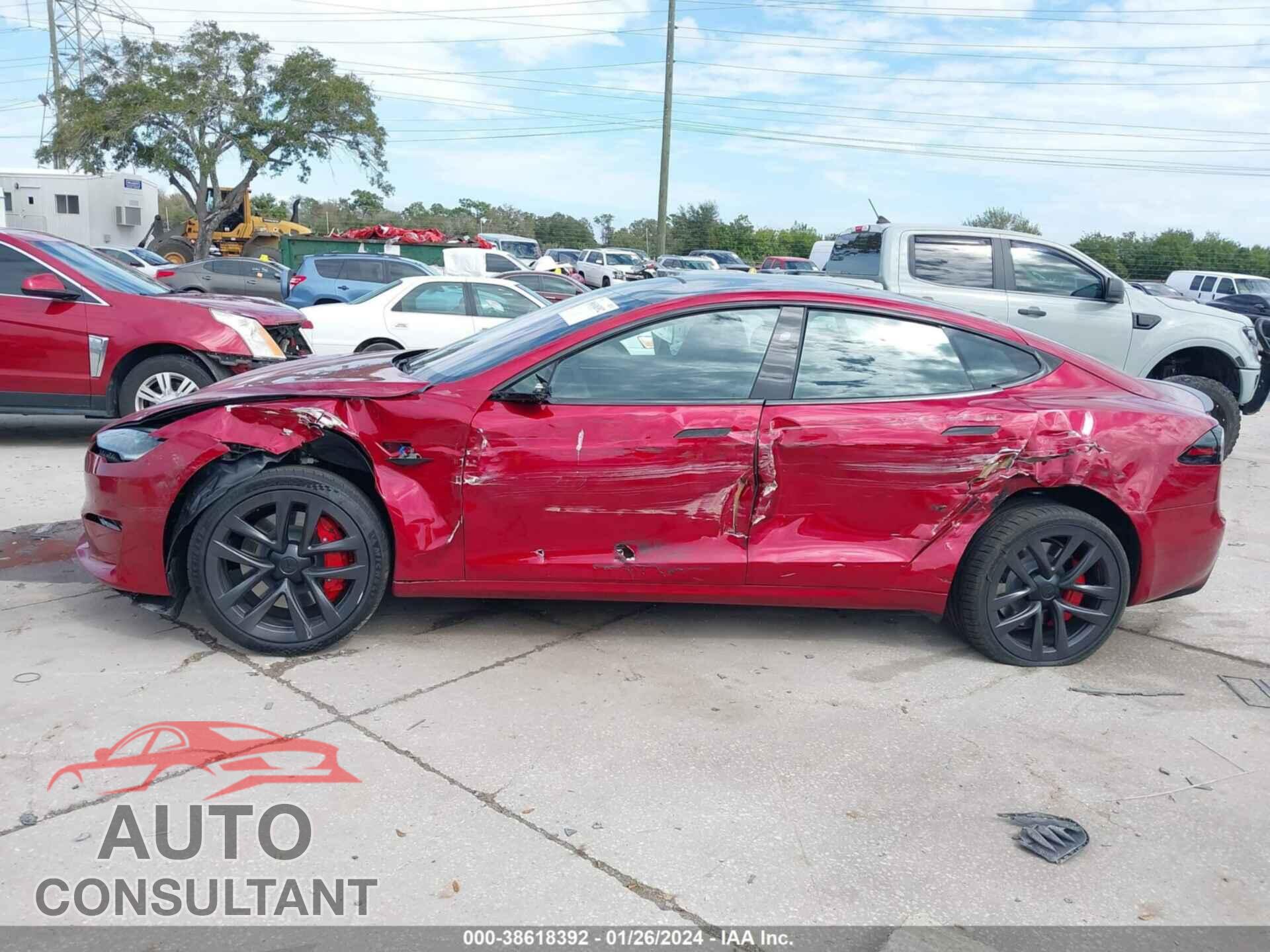 TESLA MODEL S 2023 - 5YJSA1E66PF525004
