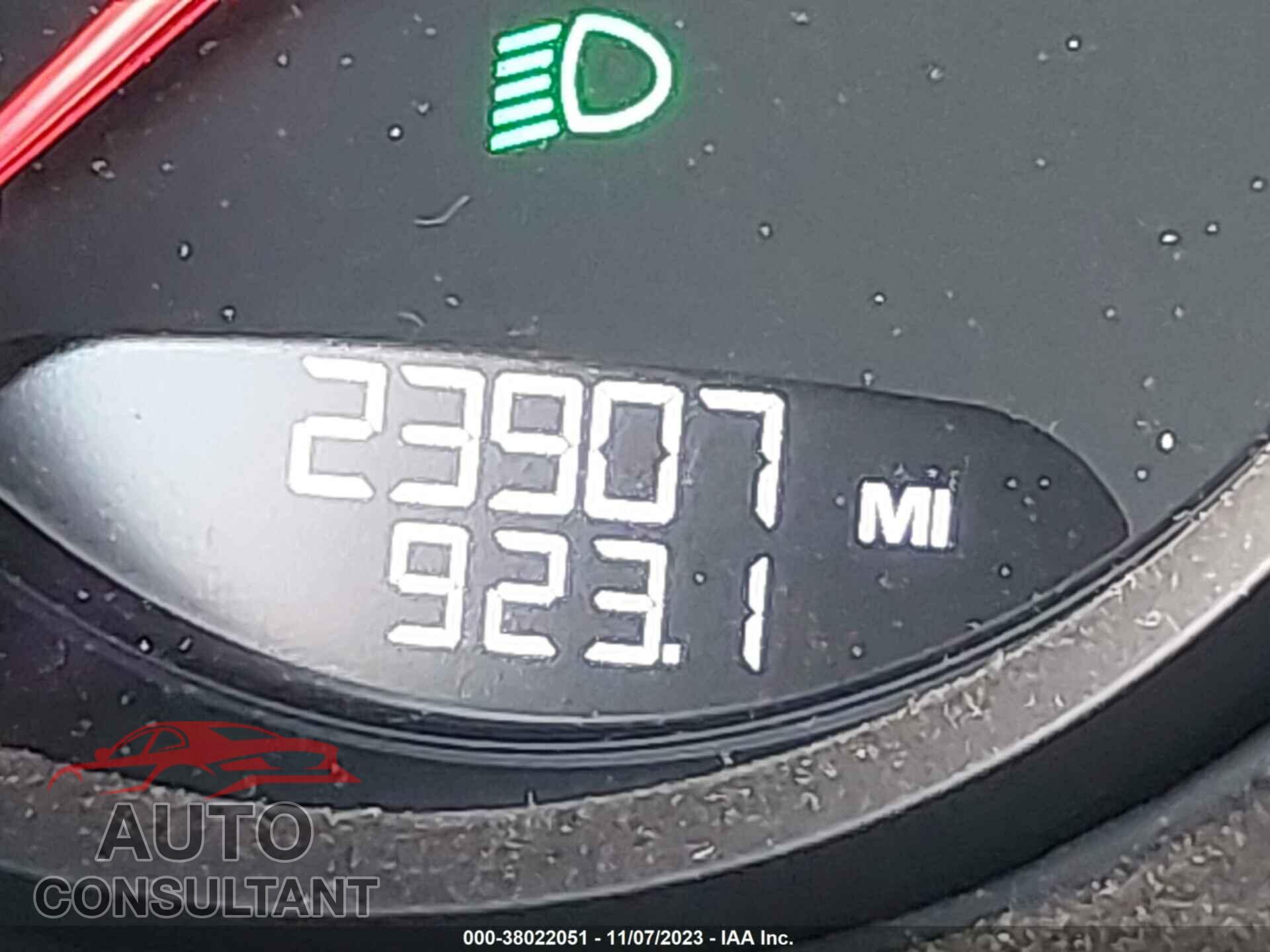 PORSCHE MACAN 2021 - WP1AA2A56MLB01148
