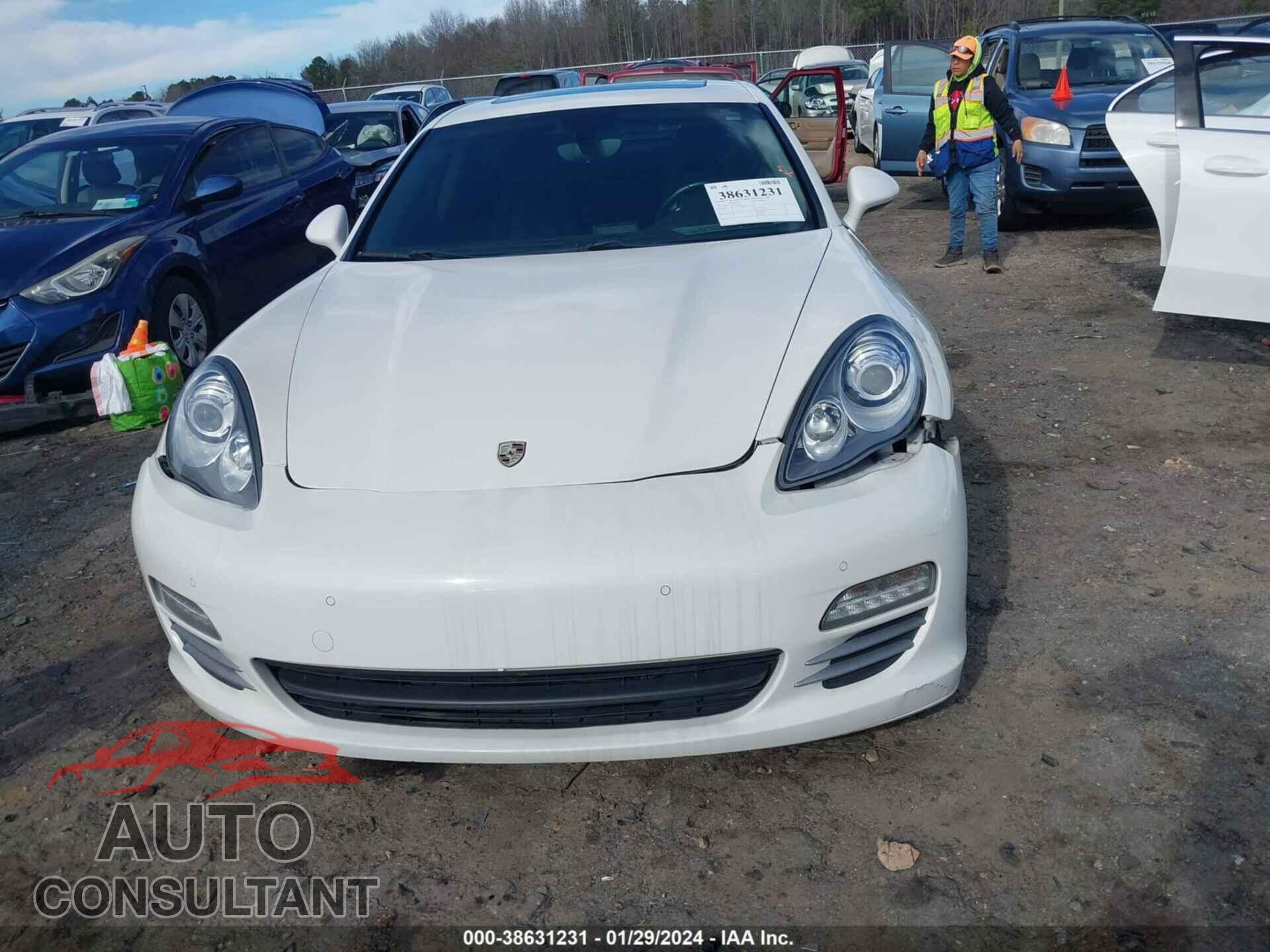 PORSCHE PANAMERA 2011 - WP0AA2A72BL021930