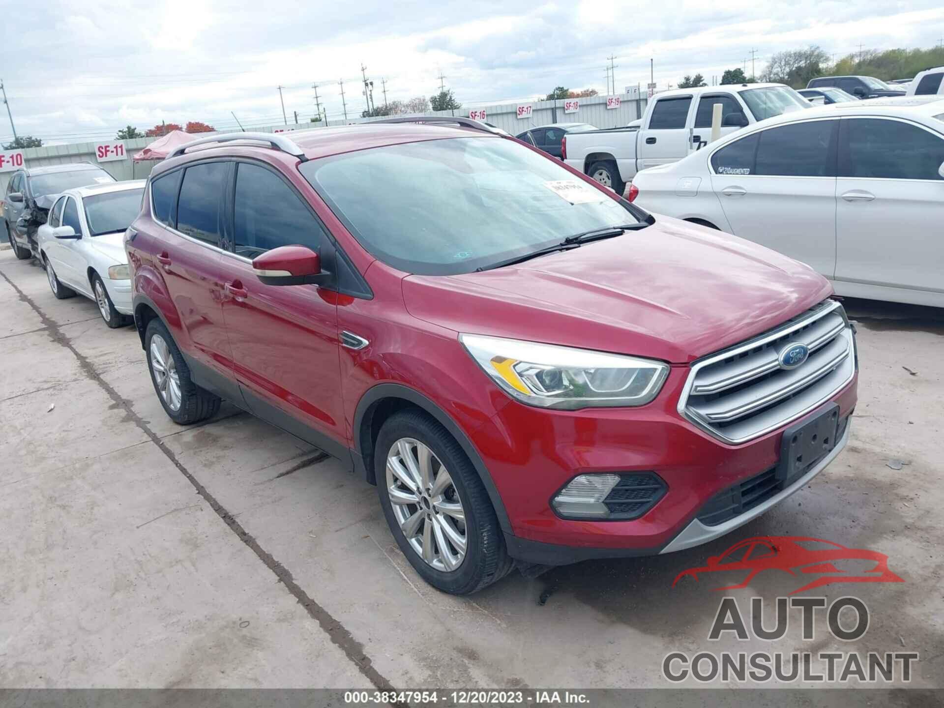 FORD ESCAPE 2017 - 1FMCU0JD2HUA61157