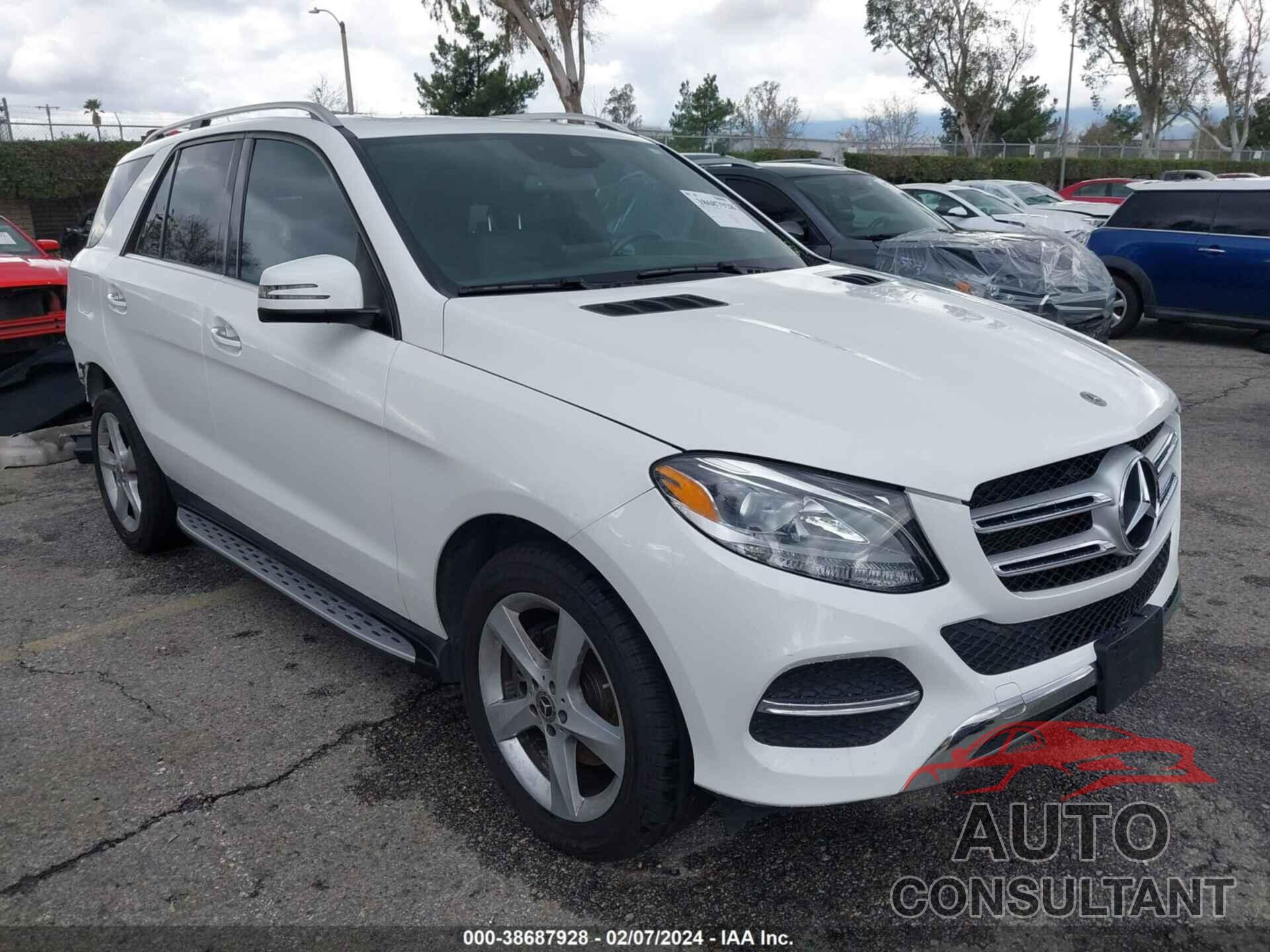 MERCEDES-BENZ GLE 350 2017 - 4JGDA5HB7HA942131