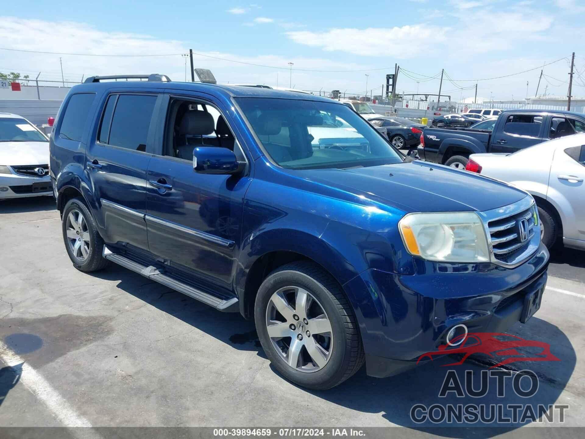 HONDA PILOT 2015 - 5FNYF3H98FB013546