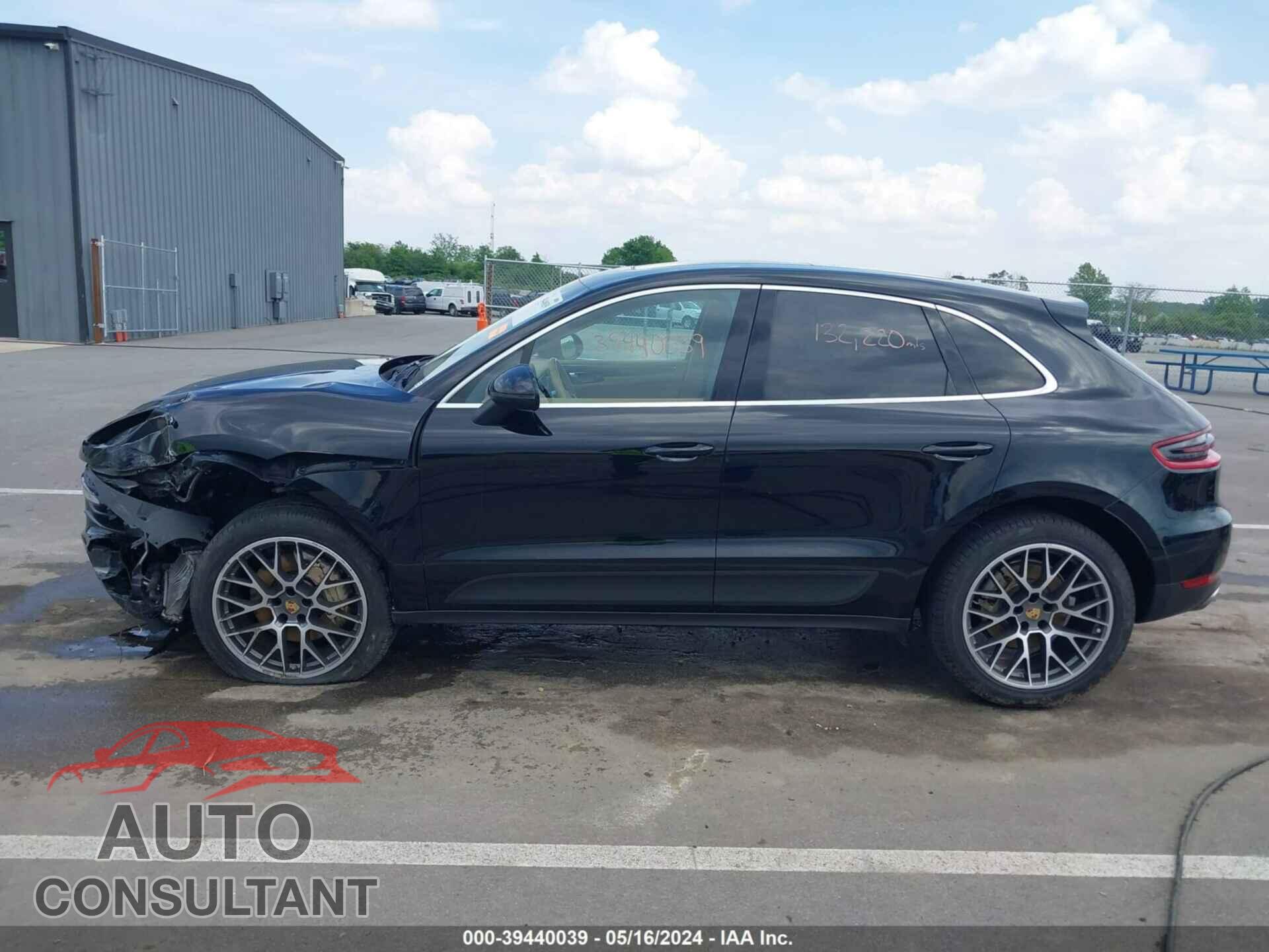 PORSCHE MACAN 2016 - WP1AB2A54GLB53749