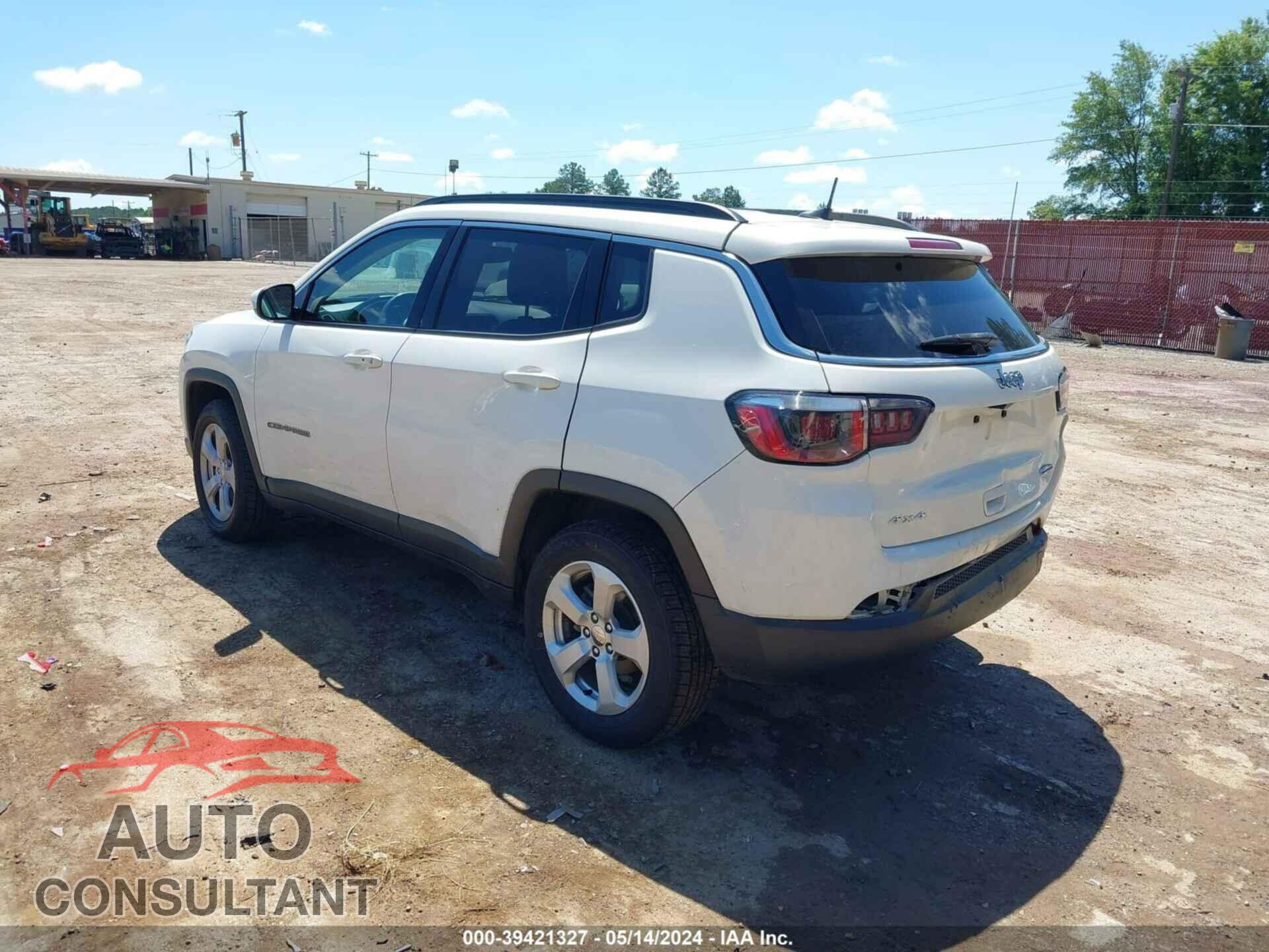JEEP COMPASS 2018 - 3C4NJDBB5JT239928