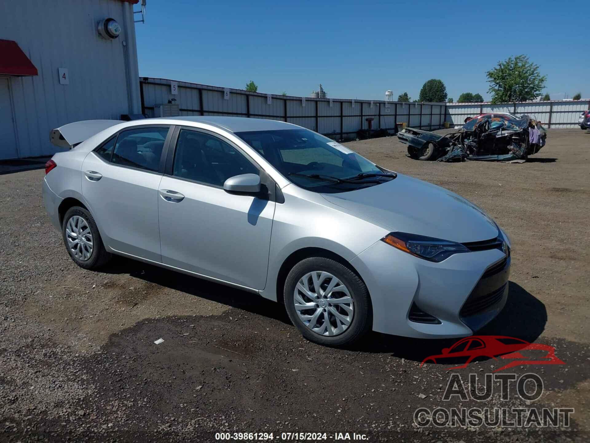 TOYOTA COROLLA 2019 - 2T1BURHE6KC235612