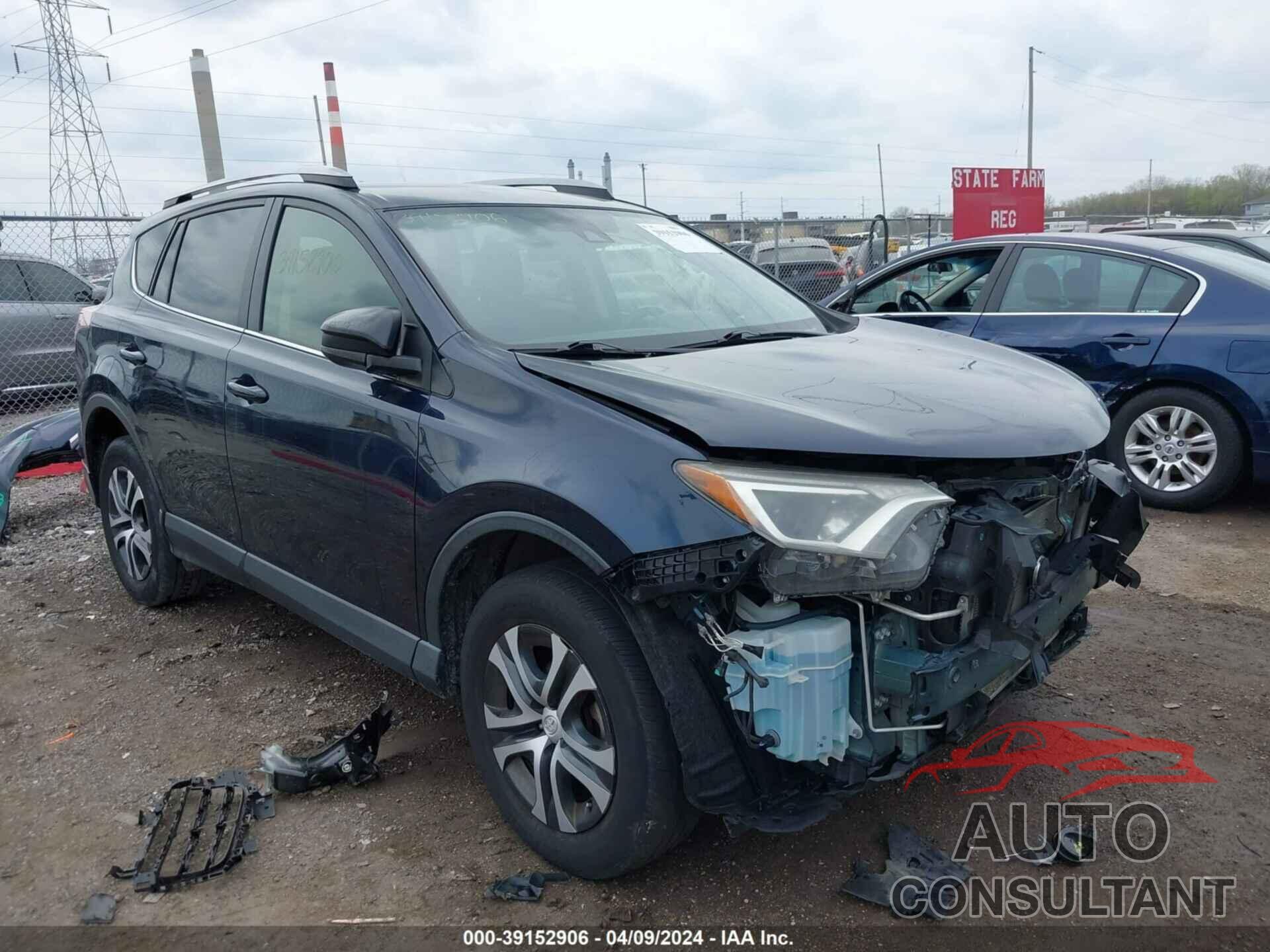 TOYOTA RAV4 2017 - JTMZFREV9HJ125230
