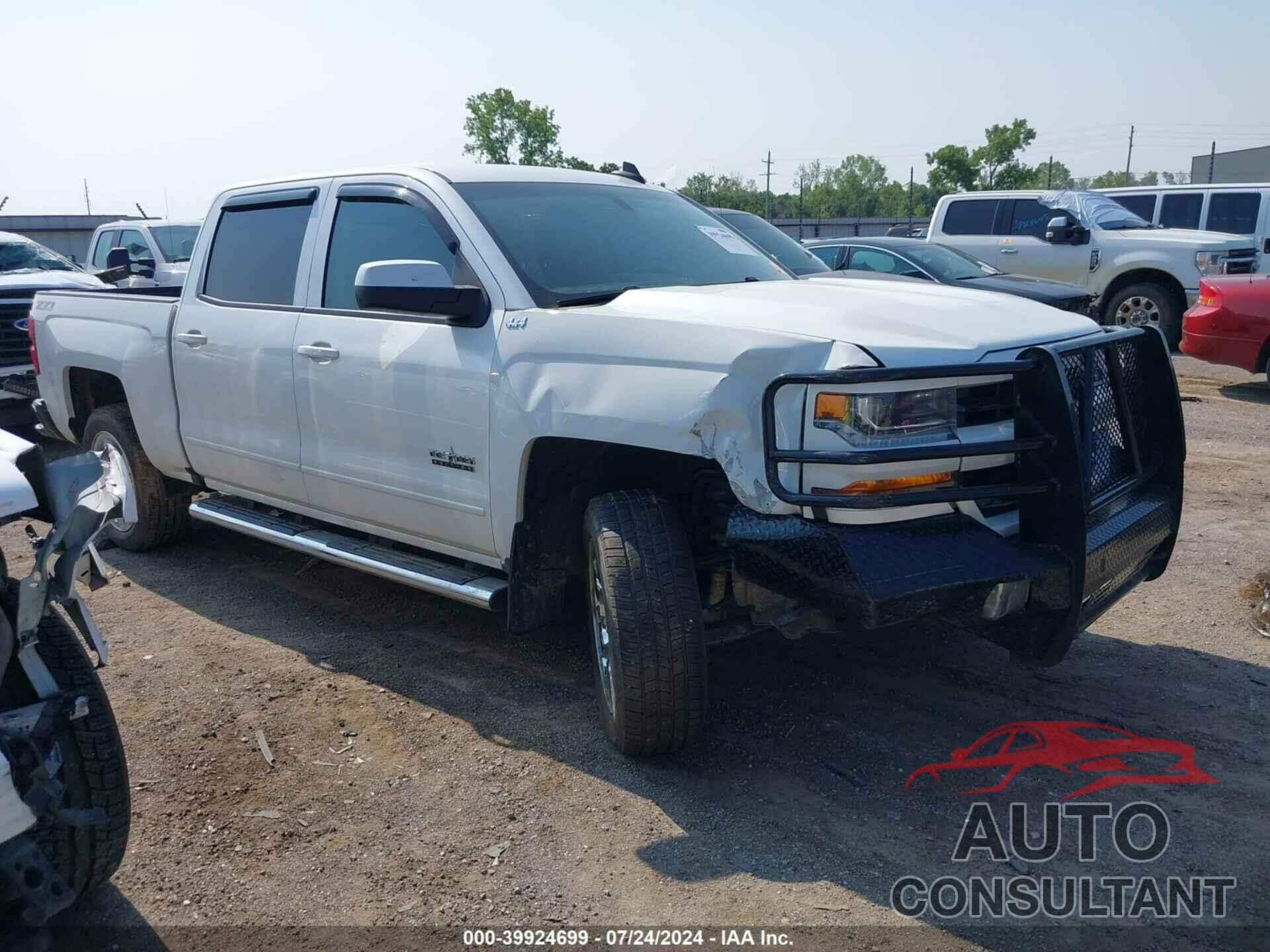CHEVROLET SILVERADO 1500 2017 - 3GCUKREC7HG319390