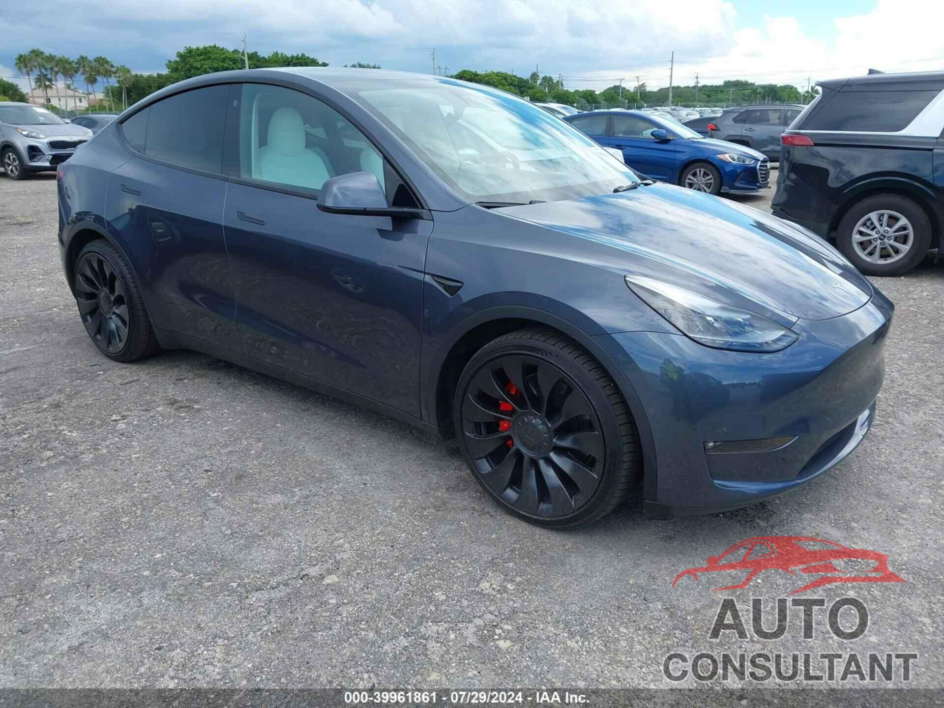 TESLA MODEL Y 2022 - 7SAYGDEF0NF444364