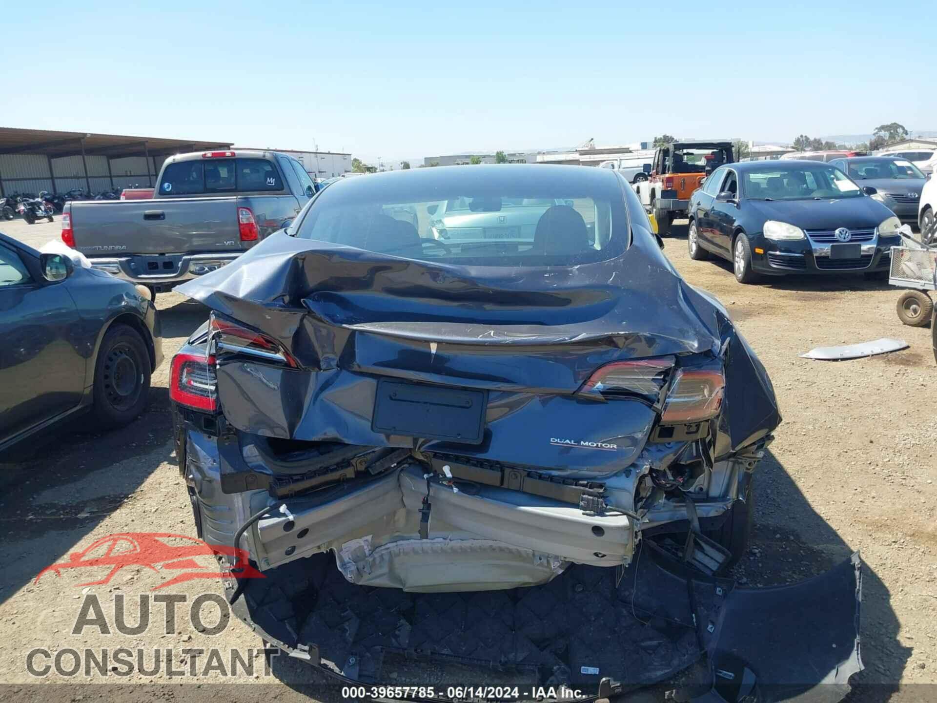 TESLA MODEL 3 2023 - 5YJ3E1EC7PF712685