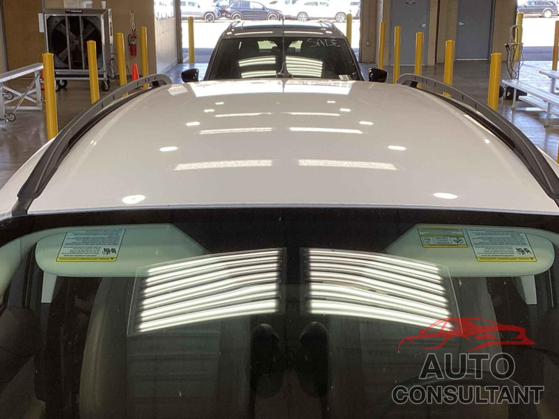 FORD ESCAPE 2019 - 1FMCU9HD9KUB82334