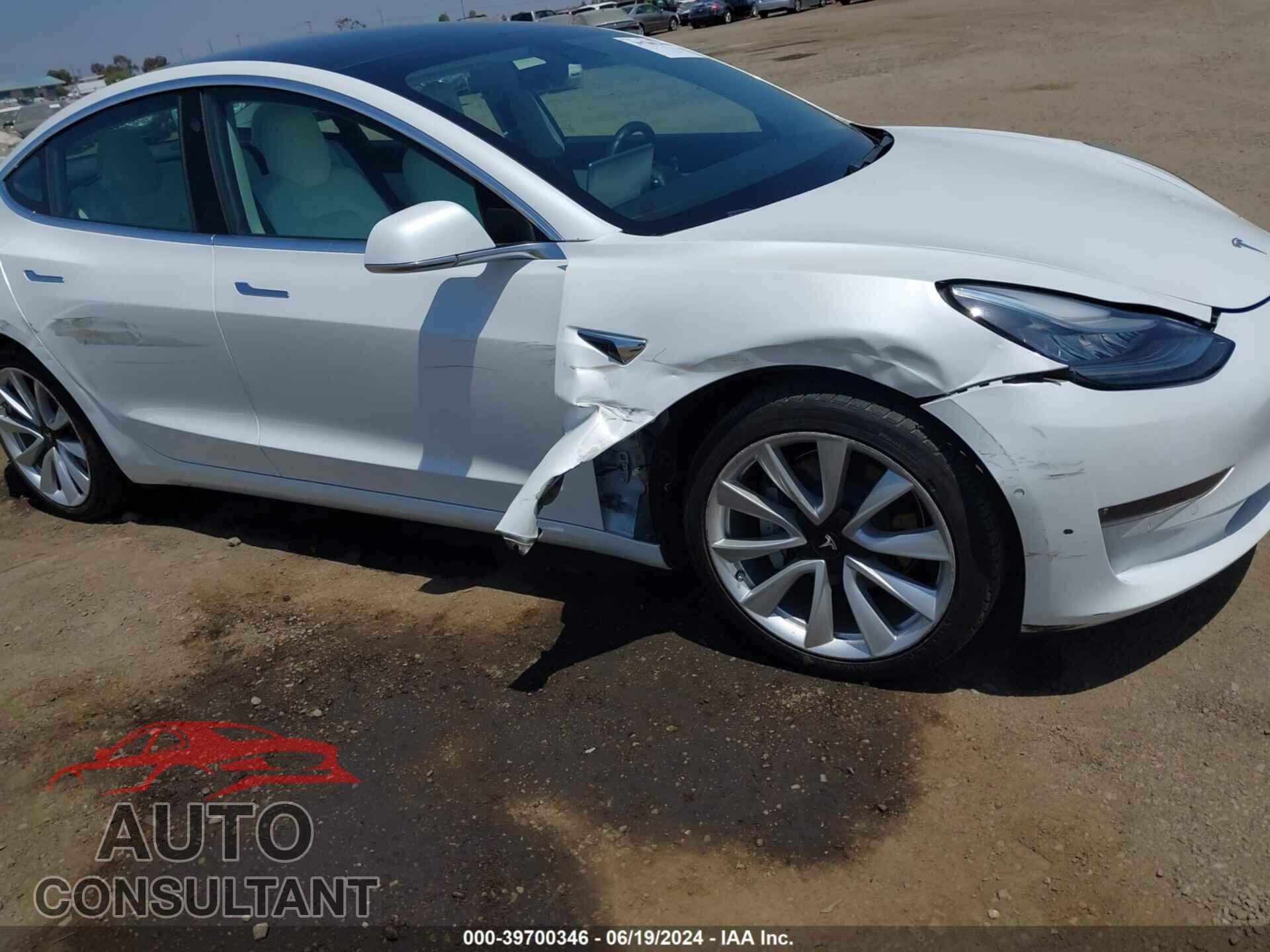 TESLA MODEL 3 2019 - 5YJ3E1EA3KF429417