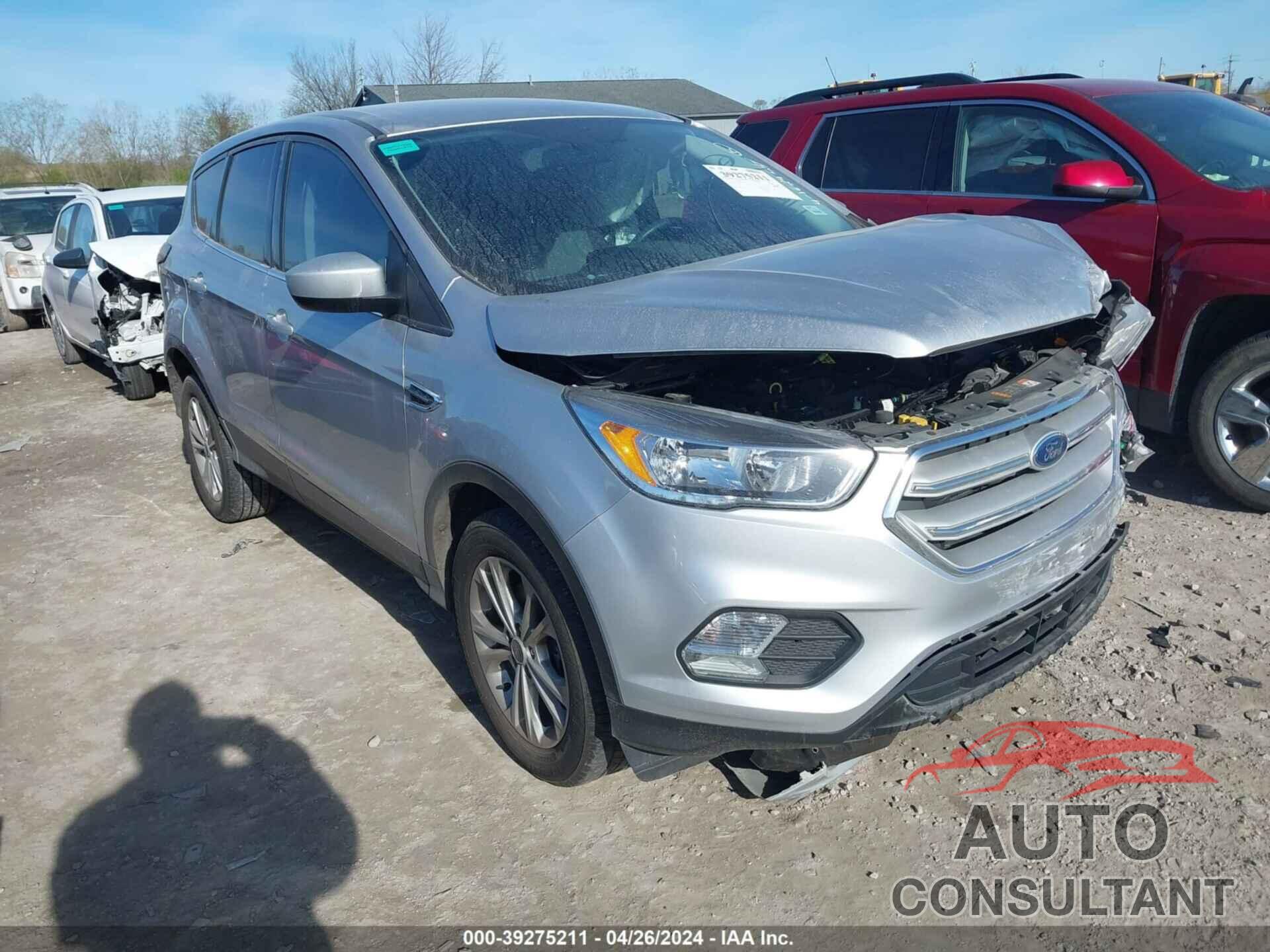 FORD ESCAPE 2019 - 1FMCU9GD0KUB81087