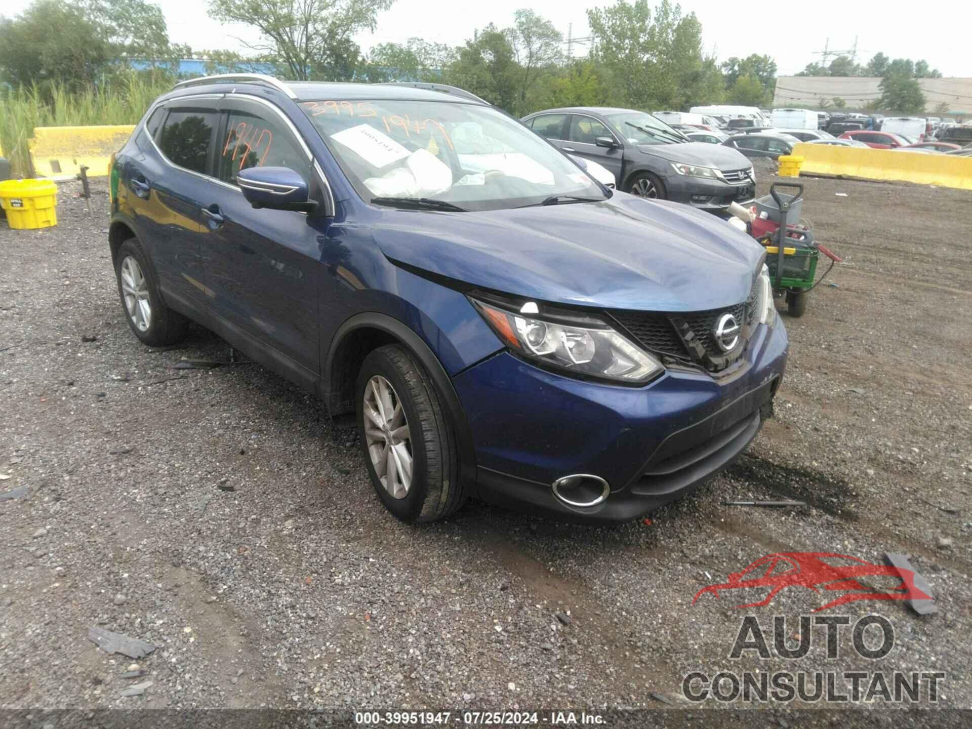 NISSAN ROGUE SPORT 2018 - JN1BJ1CR0JW203901