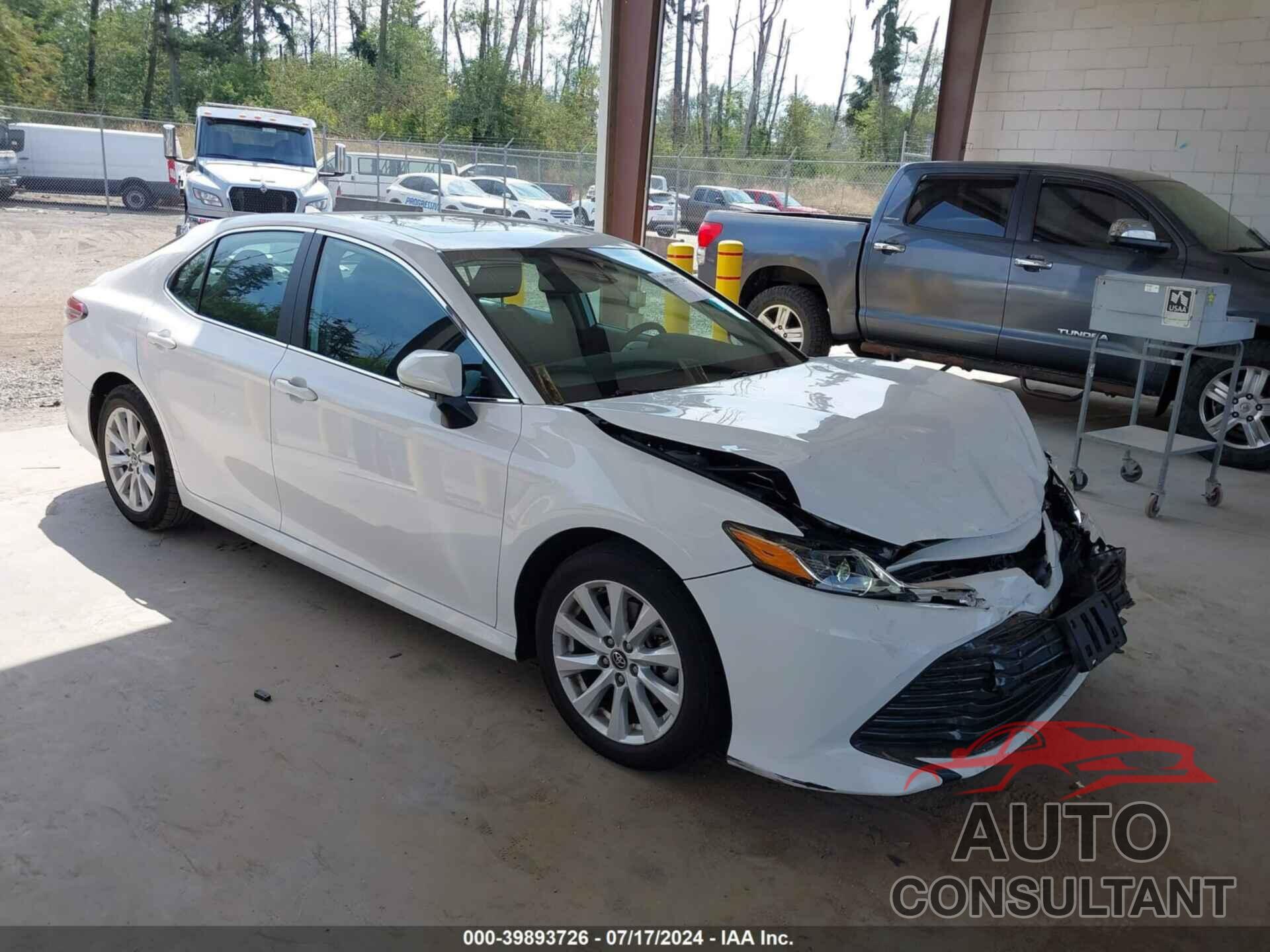 TOYOTA CAMRY 2019 - 4T1B11HK3KU169308