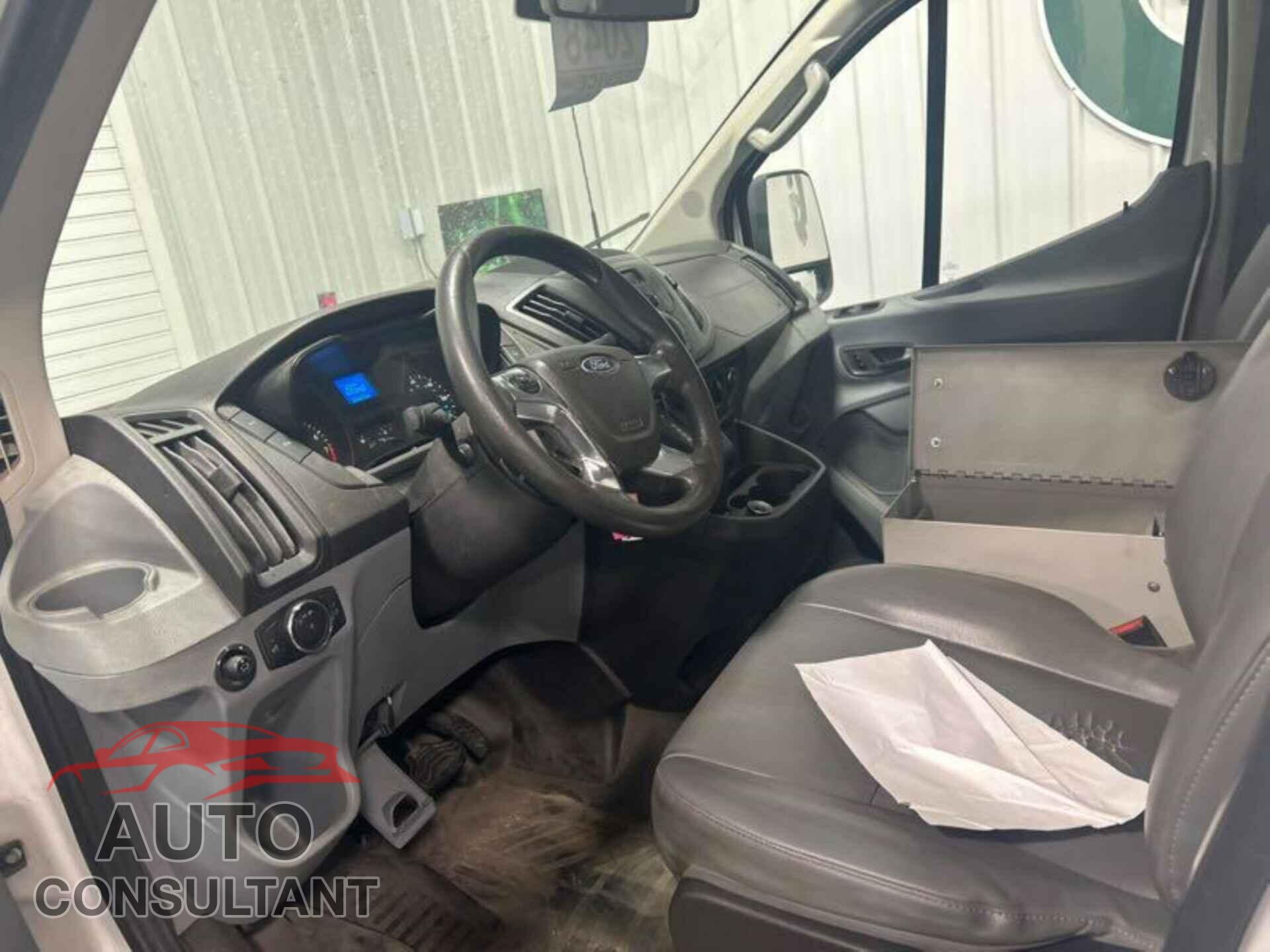 FORD TRANSIT 2017 - 1FTYE1YM9HKA82540