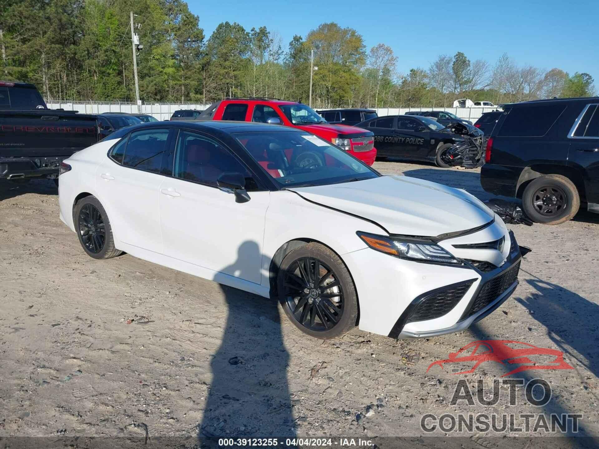 TOYOTA CAMRY 2023 - 4T1K61AK1PU126525