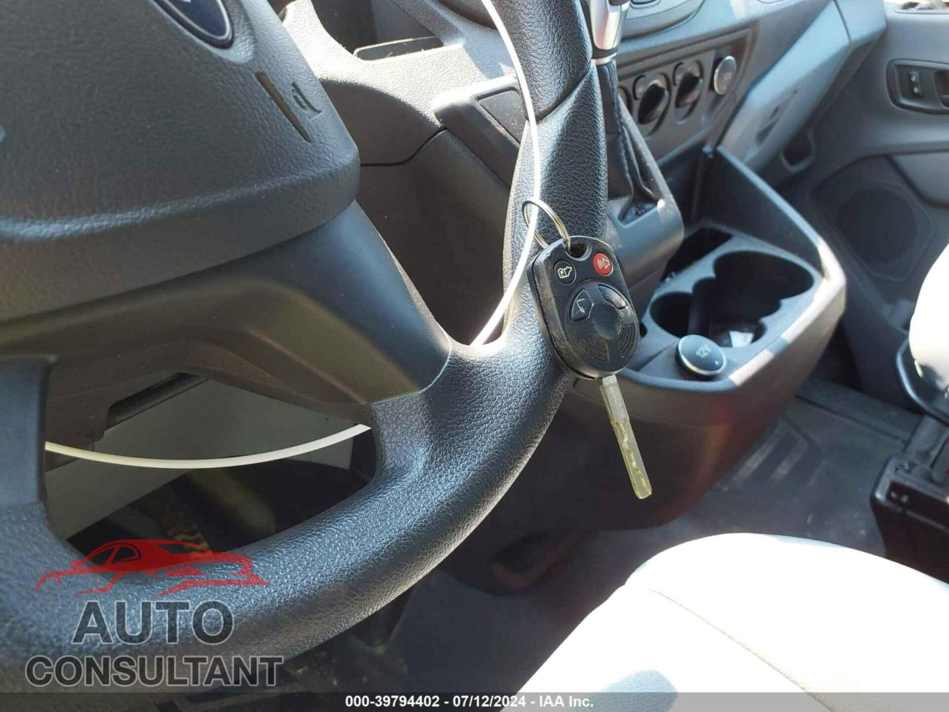 FORD TRANSIT-150 2019 - 1FTYE2CM1KKA16360
