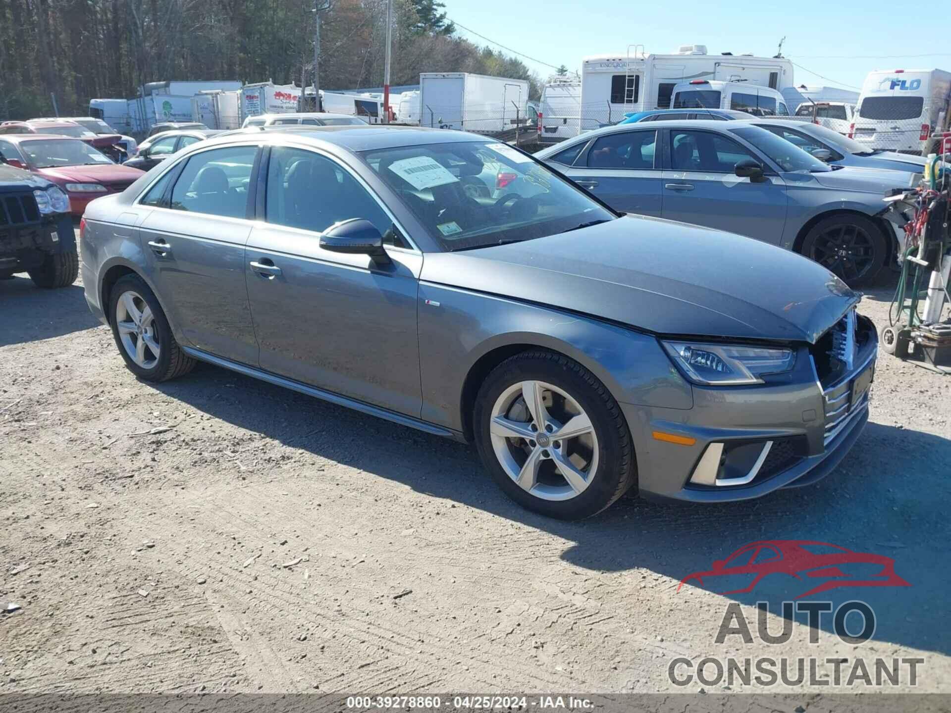 AUDI A4 2019 - WAUDNAF47KA030139