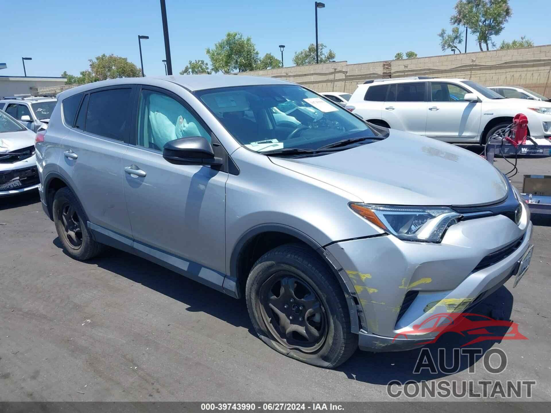 TOYOTA RAV4 2018 - 2T3ZFREV1JW441308