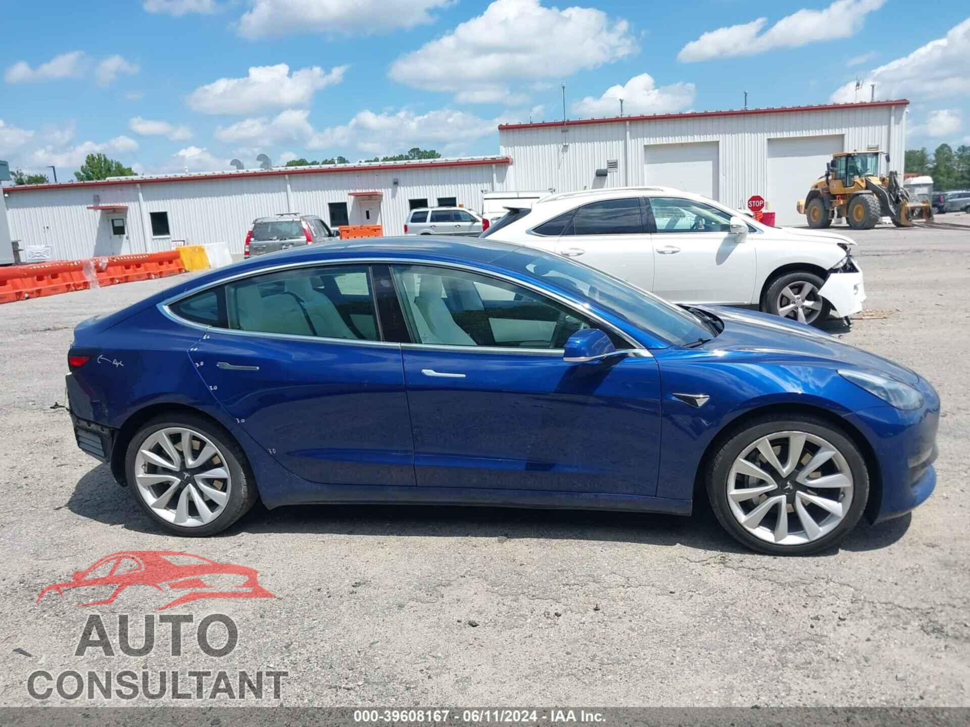 TESLA MODEL 3 2019 - 5YJ3E1EB7KF421832